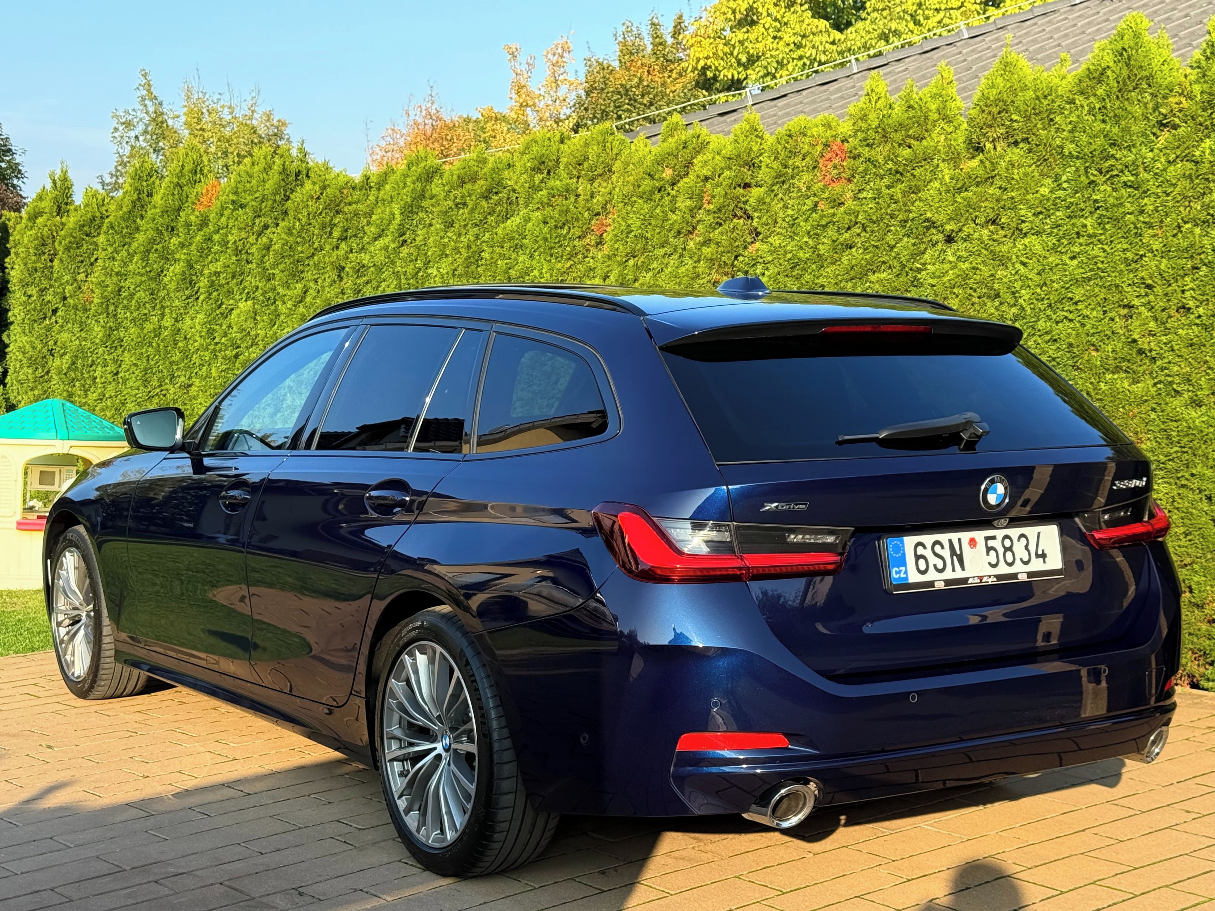 BMW Řada 3, 330D xDr. LCI SPORT Kůže Panor - fotka 4