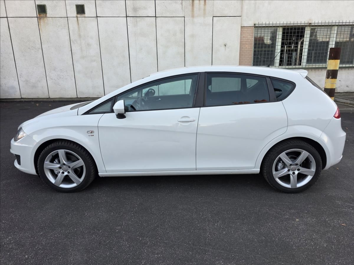 Seat Leon, 1,8 TSI 118KW SPORT AUTOMAT! - fotka 3