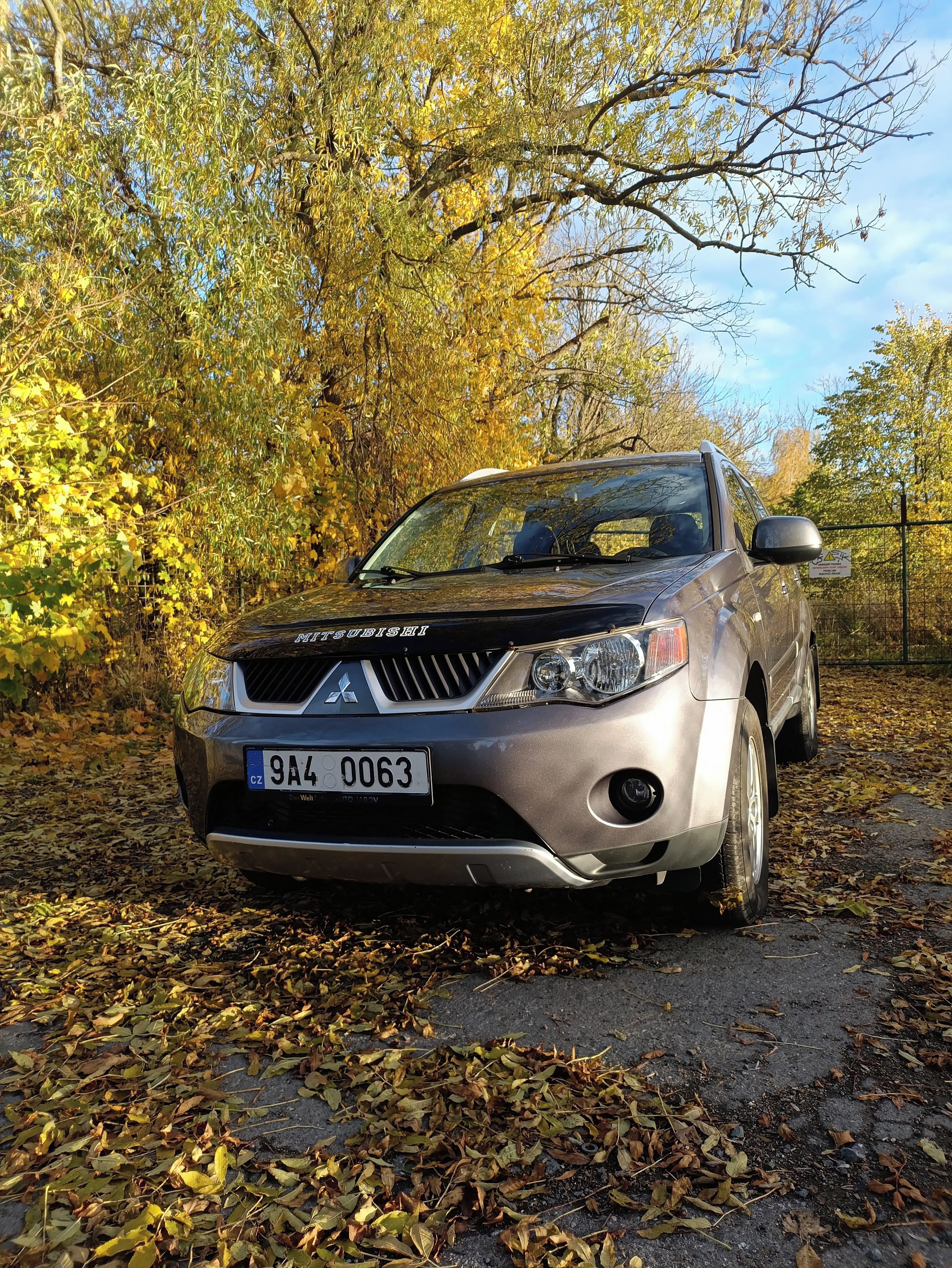 Mitsubishi Outlander, 2.0 Di-D 103kW (PD od VW) - fotka 5