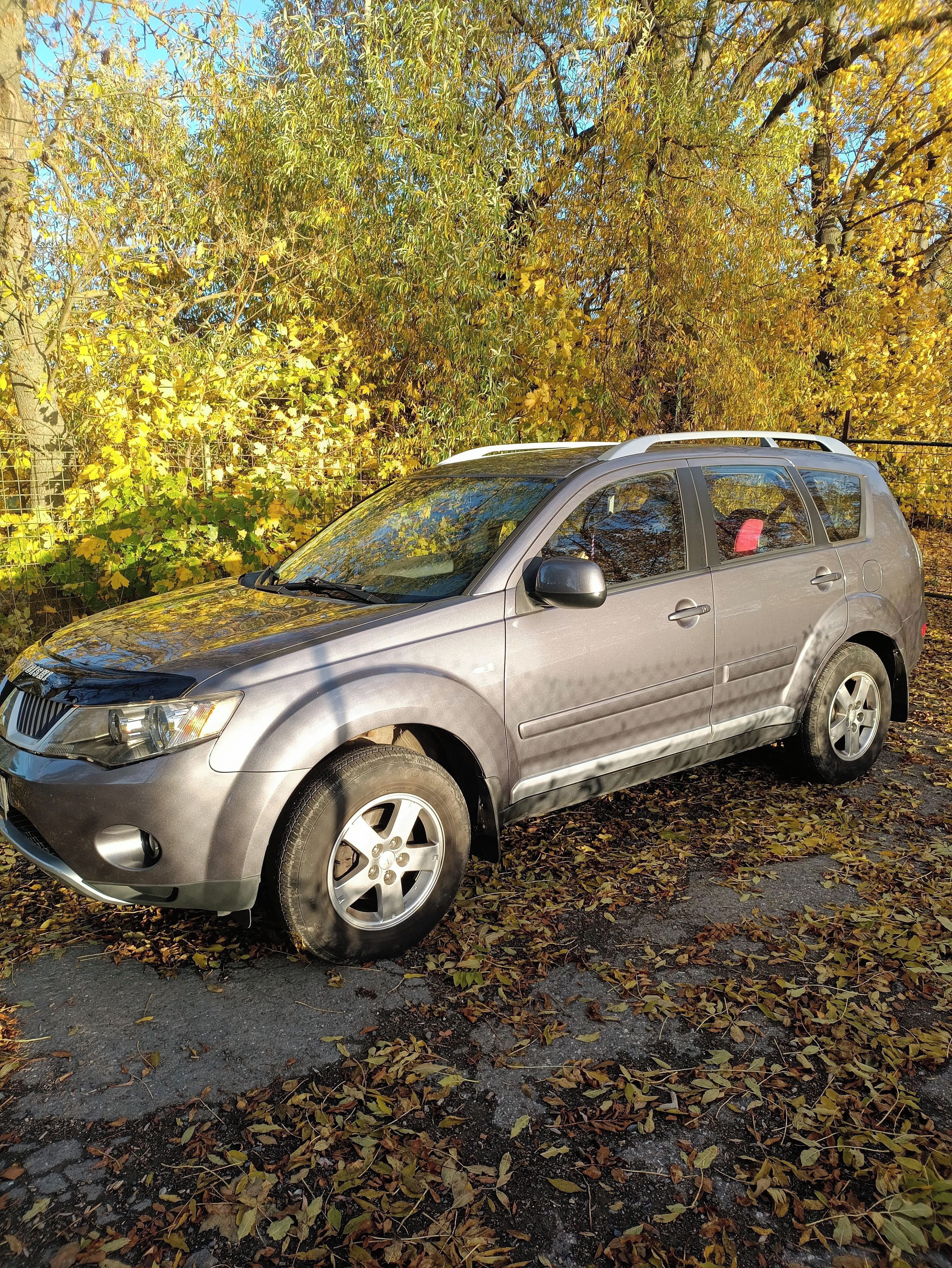 Mitsubishi Outlander, 2.0 Di-D 103kW (PD od VW) - fotka 4