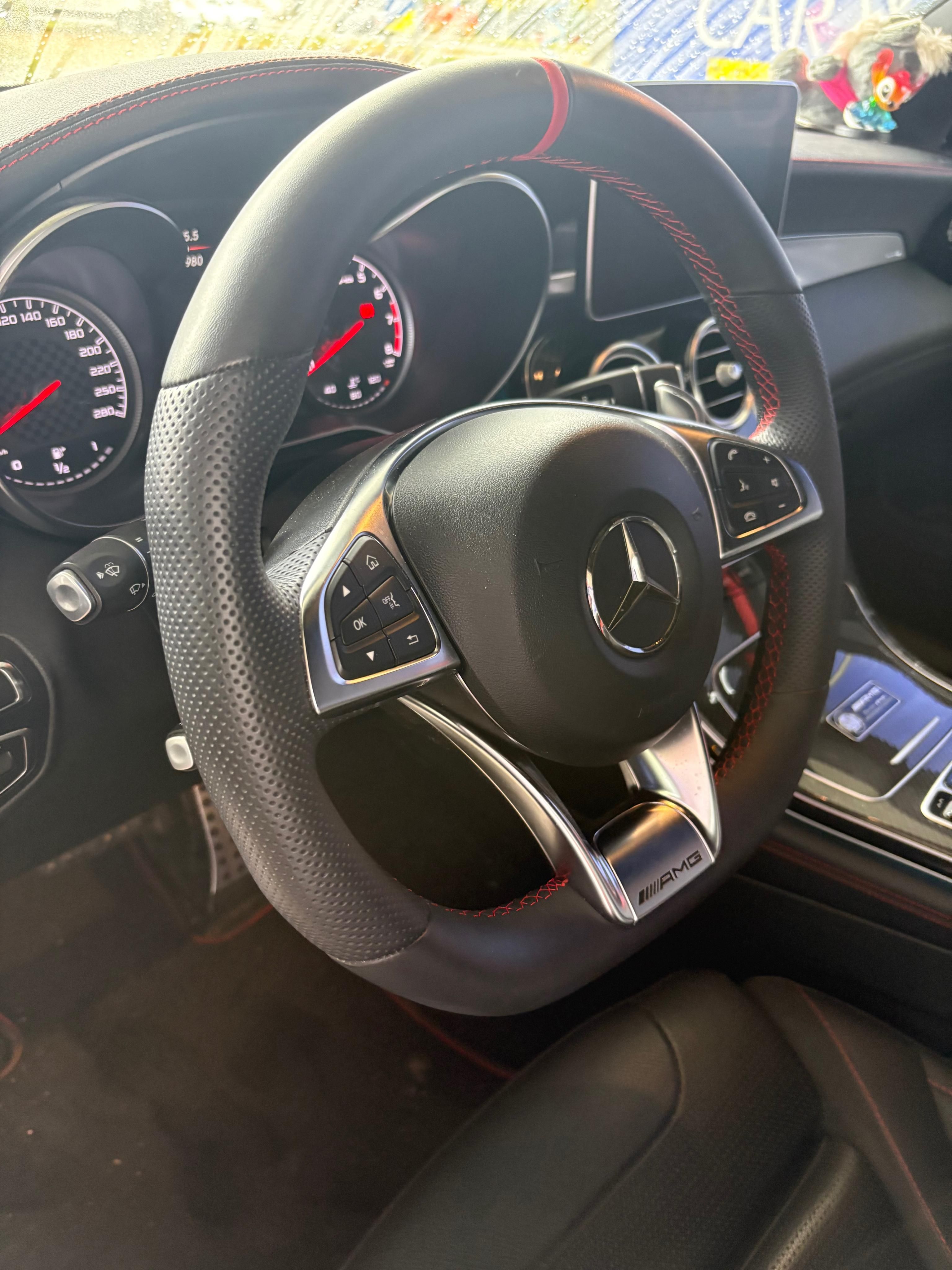 Mercedes-Benz GLC - fotka 2