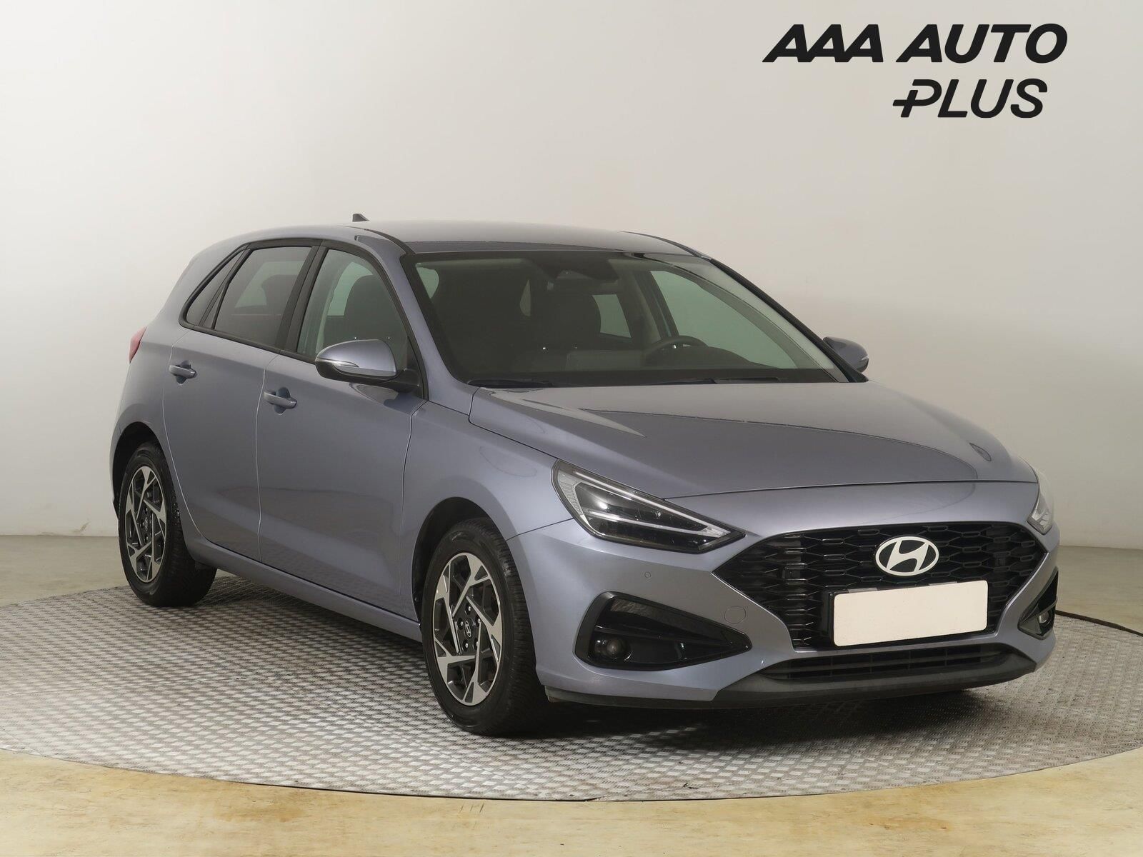 Hyundai i30, 1.5 DPI, Serv.kniha, Navi