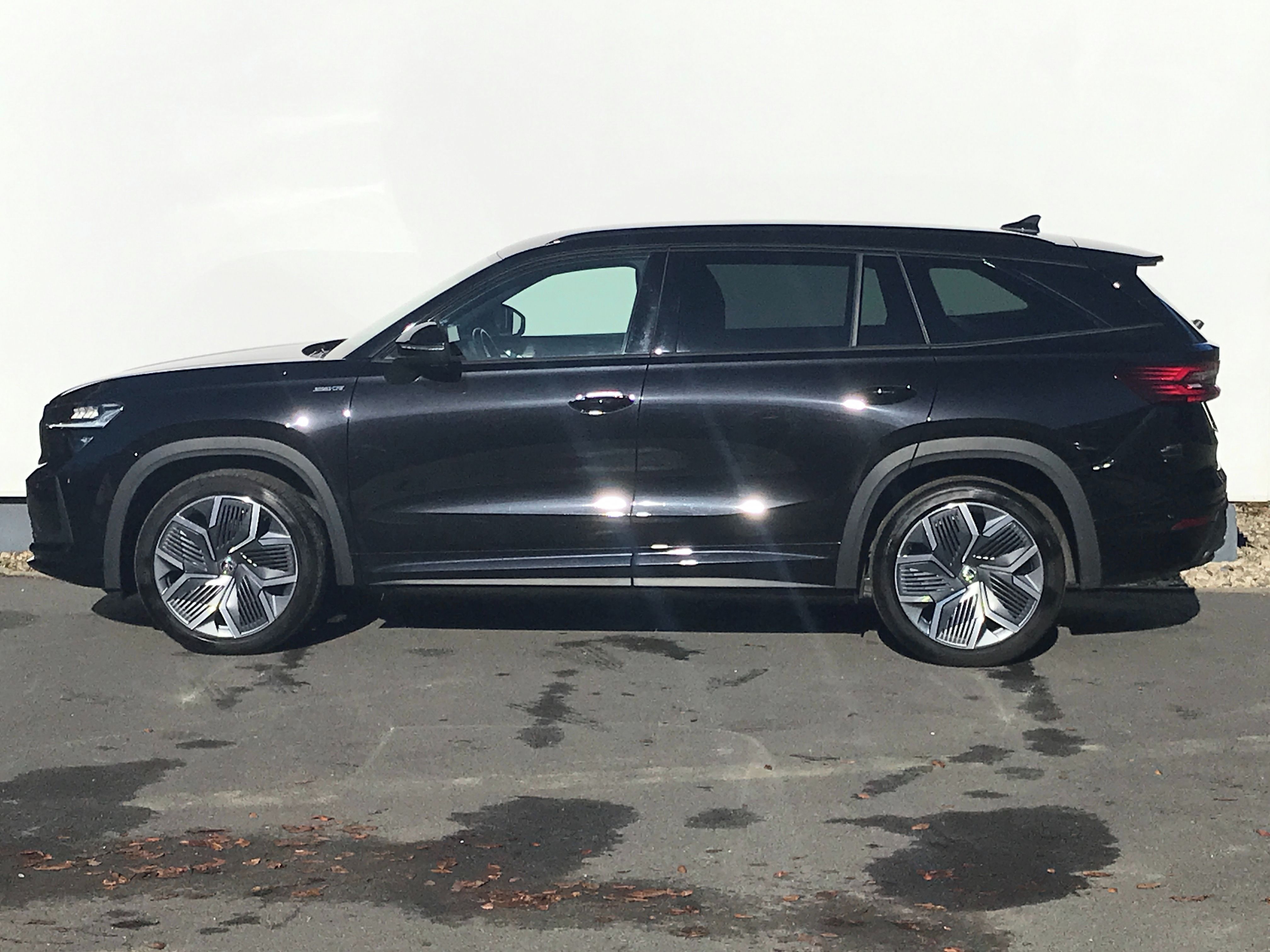 Škoda Kodiaq, 2,0 TDi/142 kW 4x4 SPORTLINE - fotka 3