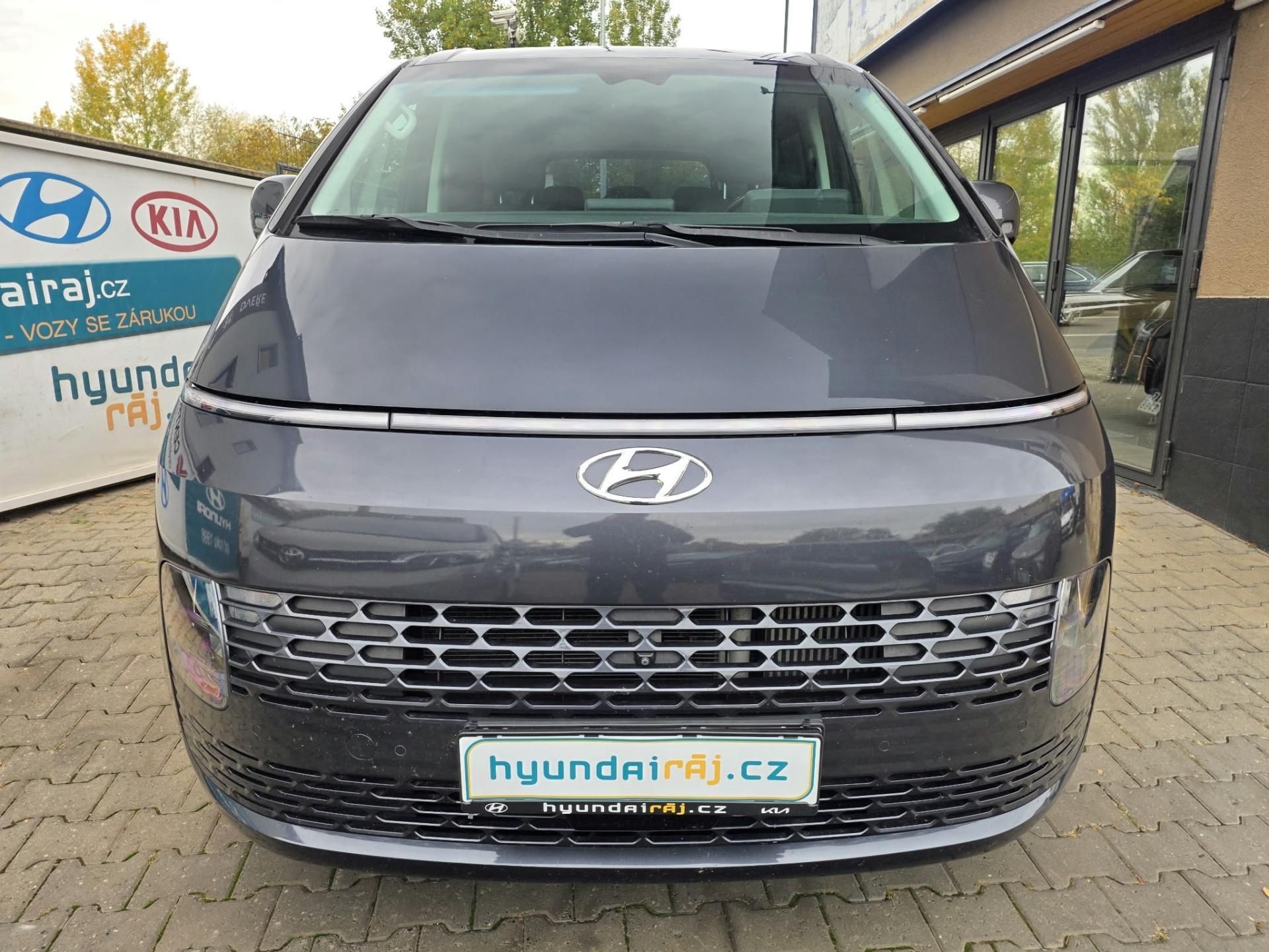 Hyundai Staria, 2.2-AUTOMAT-KŮŽE-9MÍST - fotka 2