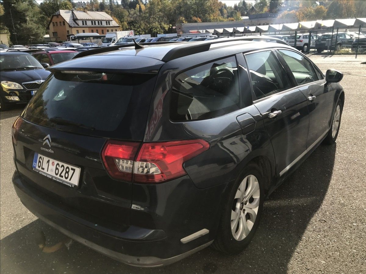 Citroën C5, 2,0 HDi 120kW Combi Automat - fotka 4