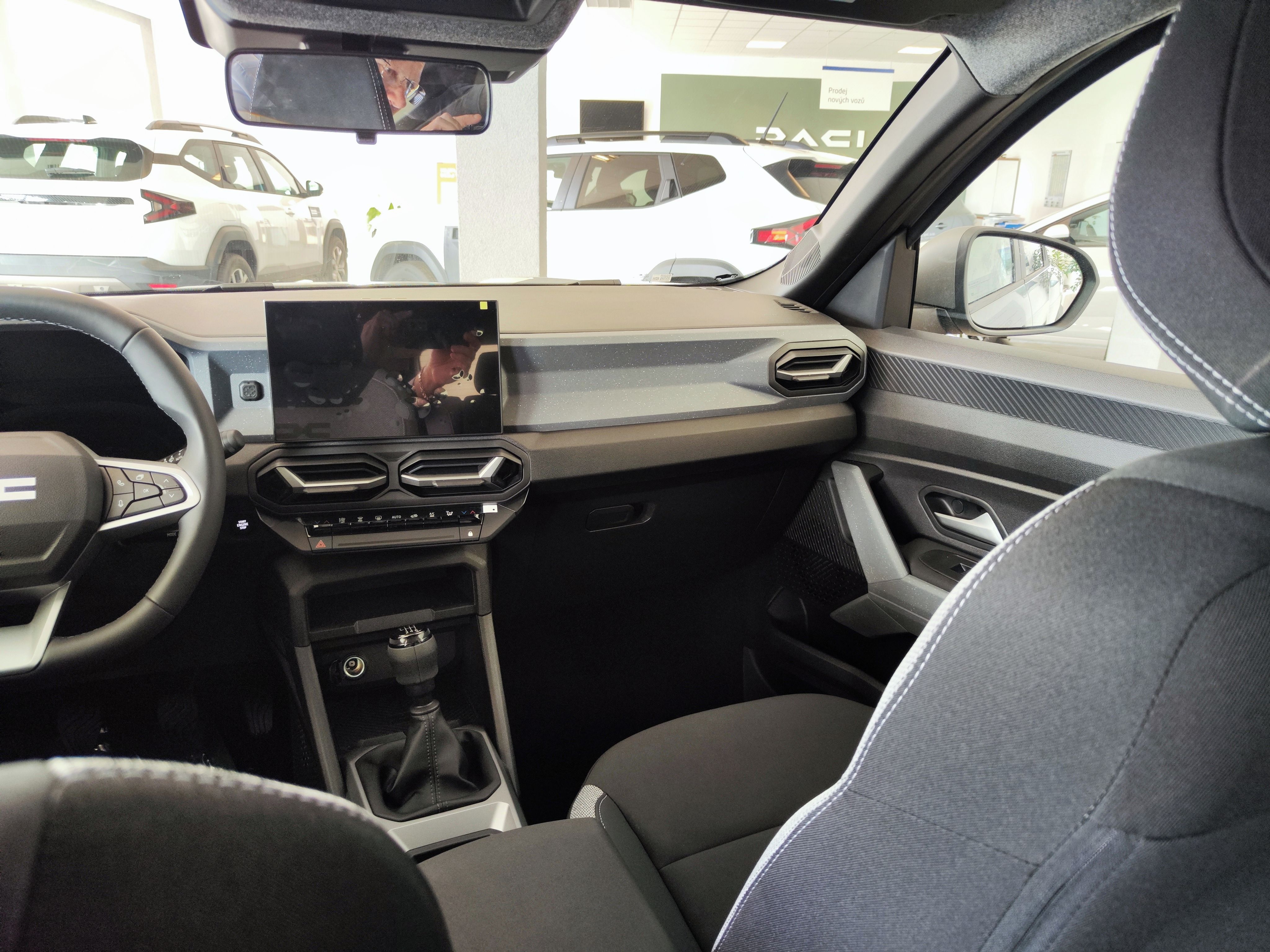 Dacia Bigster, JOURNEY mild hybrid-G 140 - fotka 6