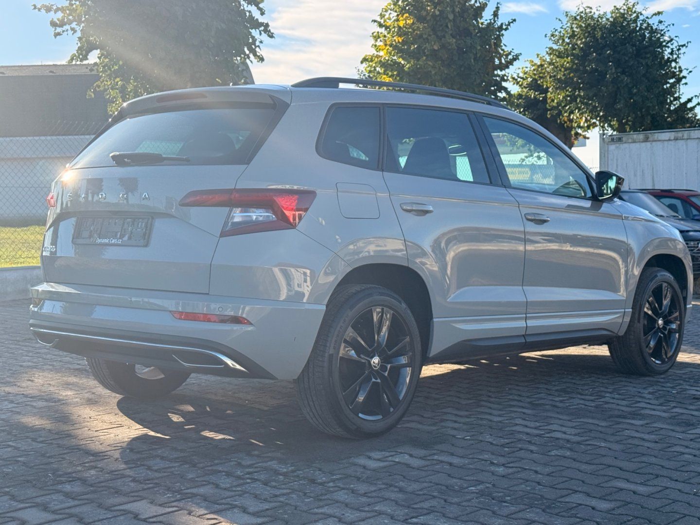 Škoda Karoq, 1.5 TSI DSG Sportline Virtual - fotka 5