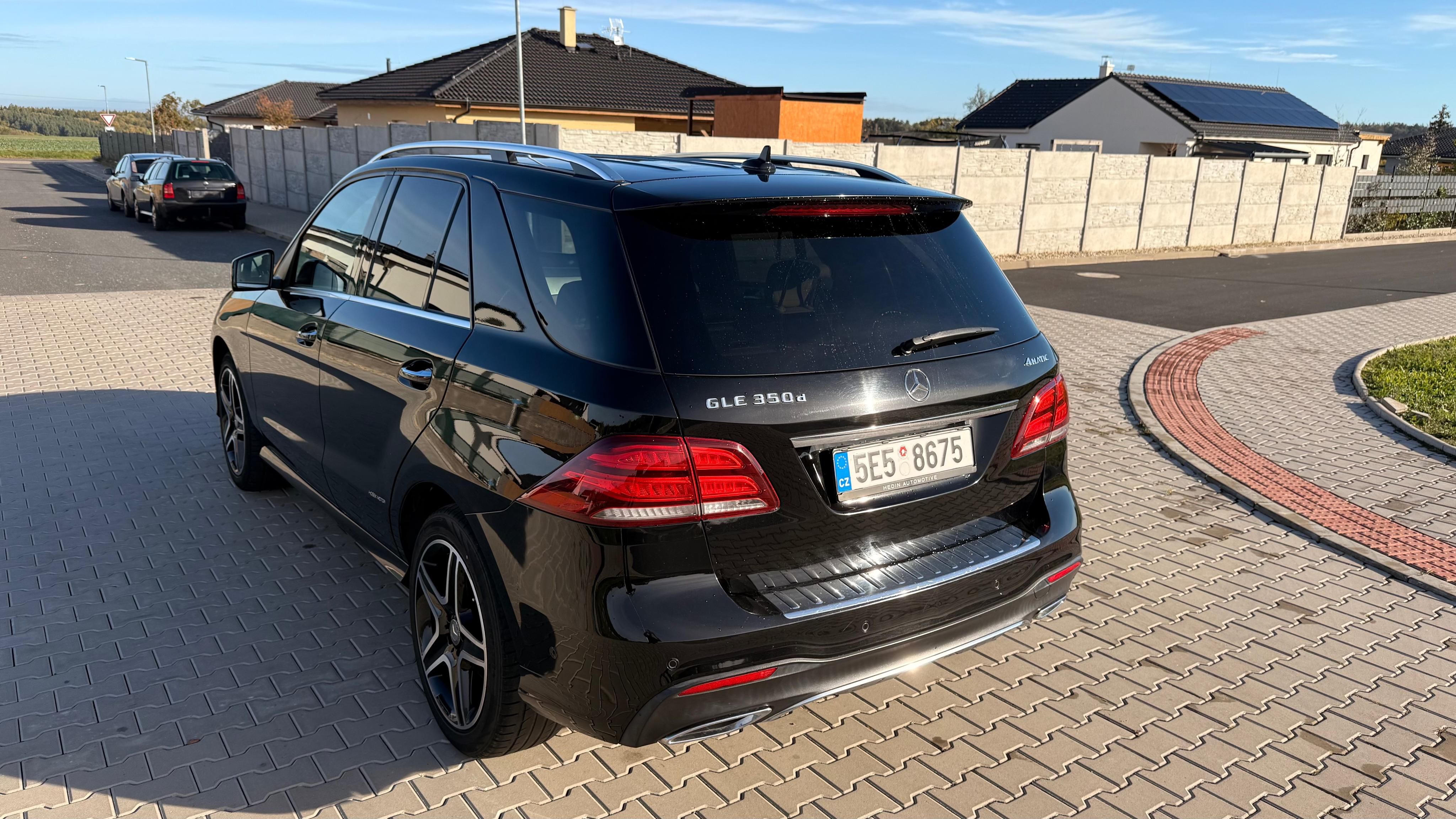 Mercedes-Benz GLE, 350d 4-MATIC,AMG,EXTRA VYB.CZ - fotka 5