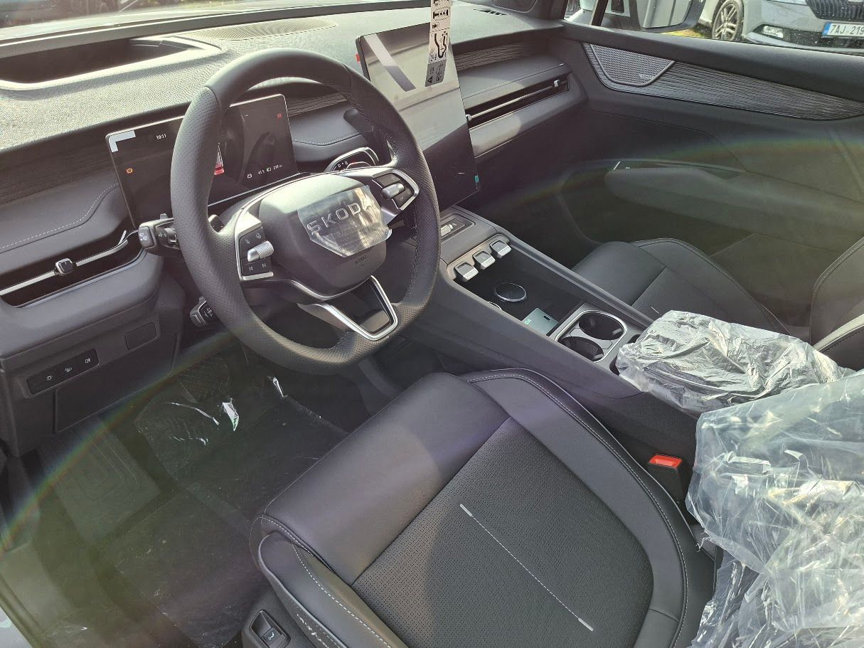 Škoda Peaq, 90x 220 kW 4x4 Exclusive 7míst - fotka 6