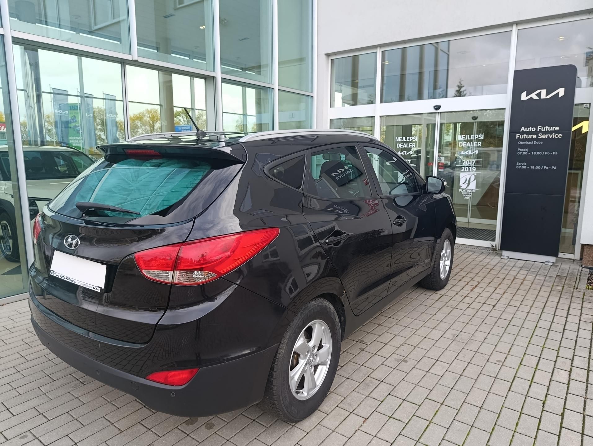Hyundai ix35, 2.0 100kw 4X4 - fotka 6