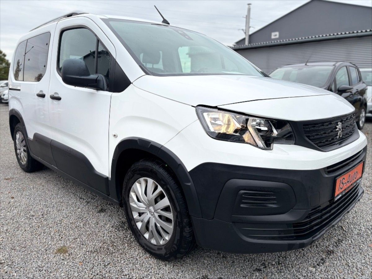Peugeot Rifter, 1,2 PureTech 1. maj. -91576 km - fotka 2
