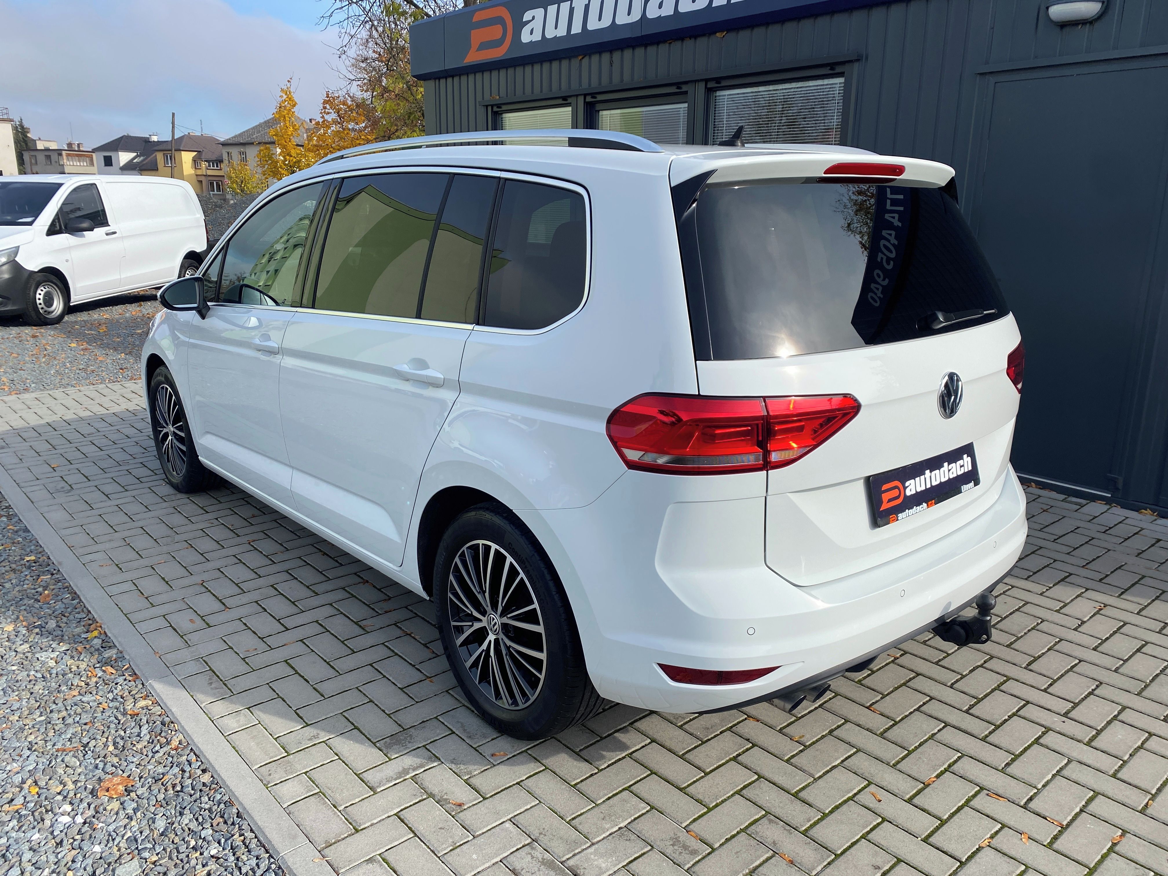 Volkswagen Touran, 1.4 TSI 110kW-HIGHLINE - DSG - fotka 3
