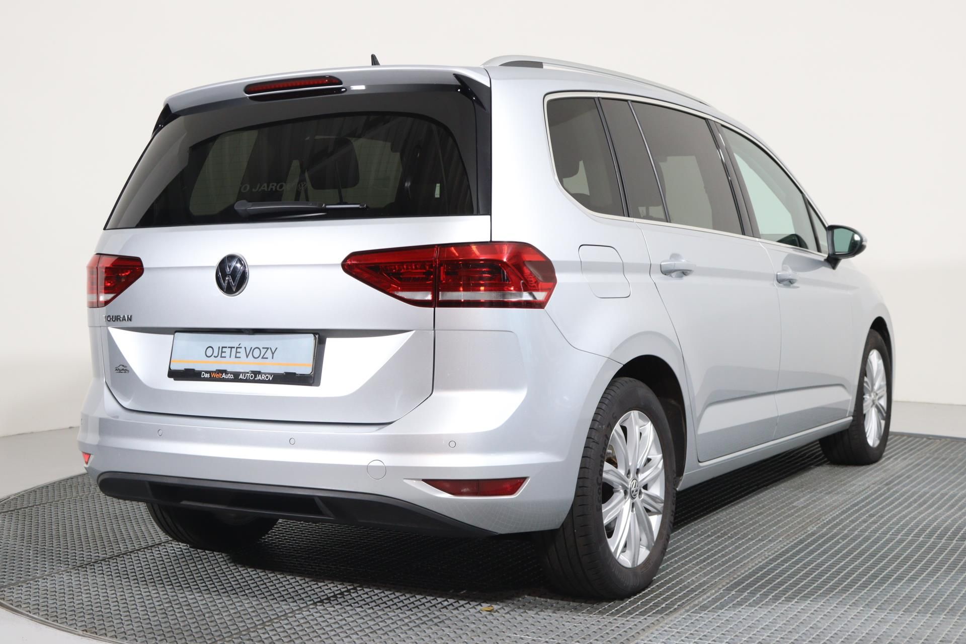 Volkswagen Touran, Highline 1,5 TSI 110 kW DSG/ T - fotka 2