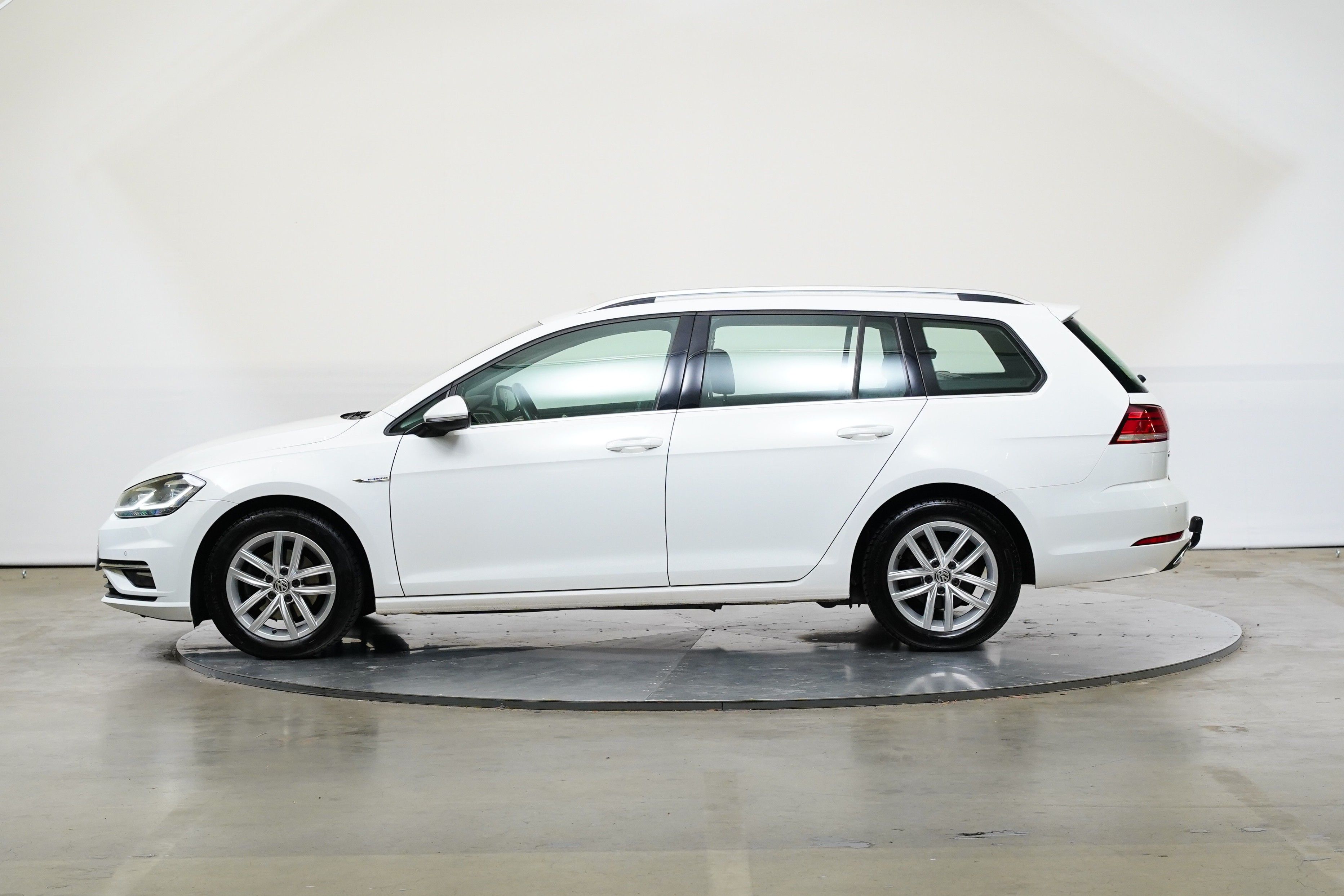 Volkswagen Golf, 1.4 TGI 81 kW DSG Highline - fotka 3