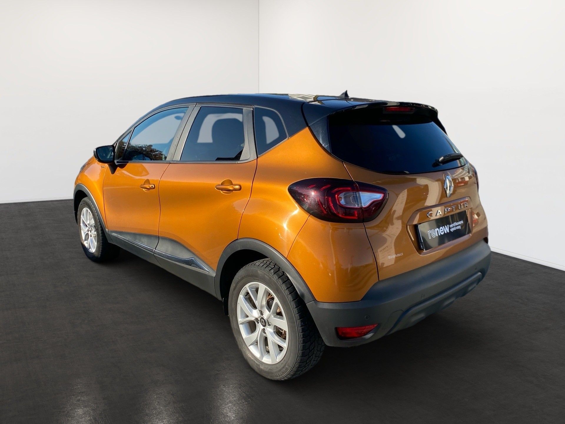 Renault Captur, Limited TCe 130 - fotka 6