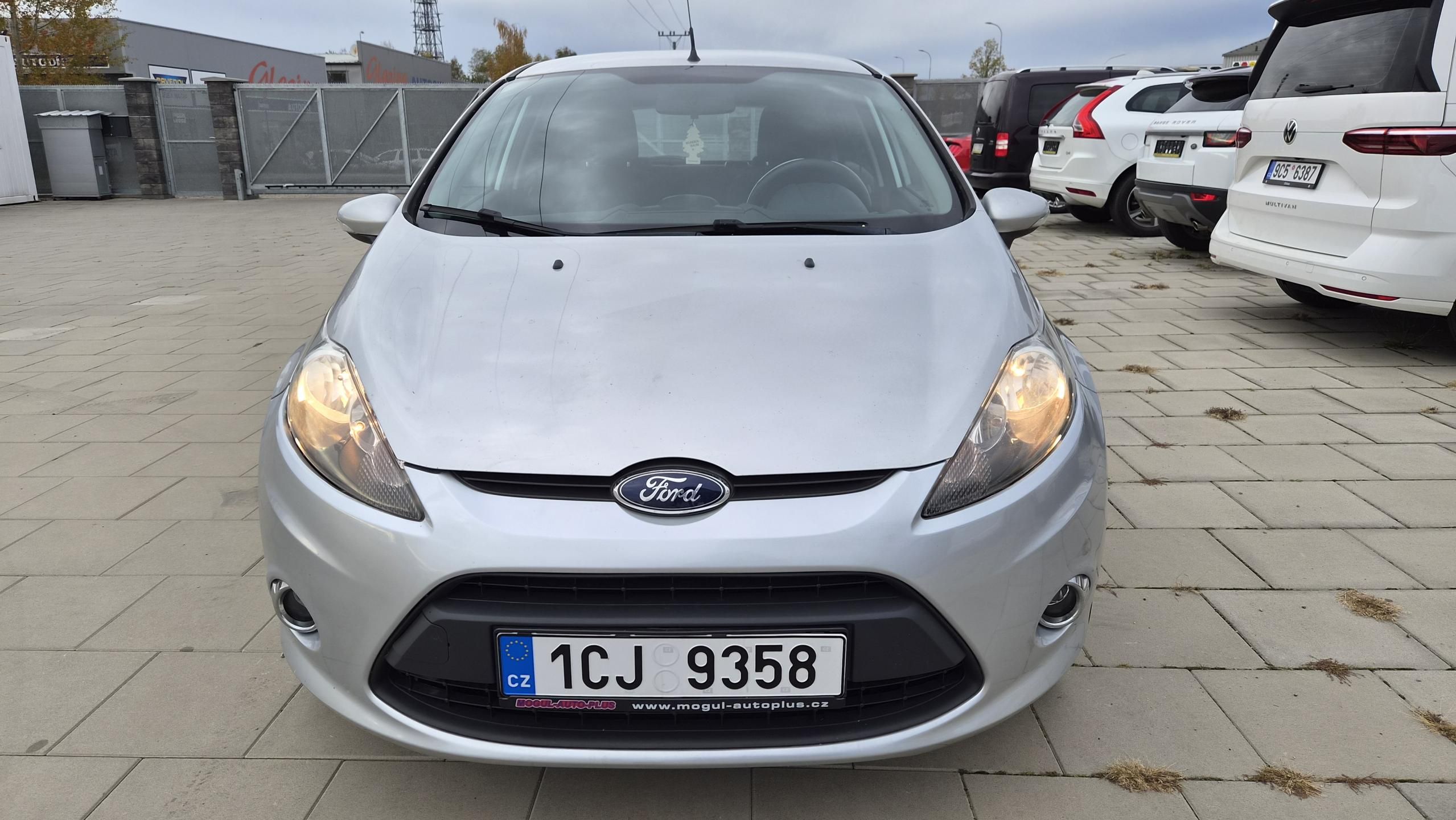 Ford Fiesta, 1.25i KLIMA po servisu - fotka 2