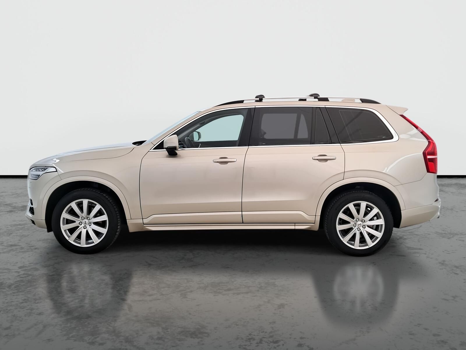 Volvo XC90, D5 AWD, 4X4, Automat, 7 míst - fotka 3