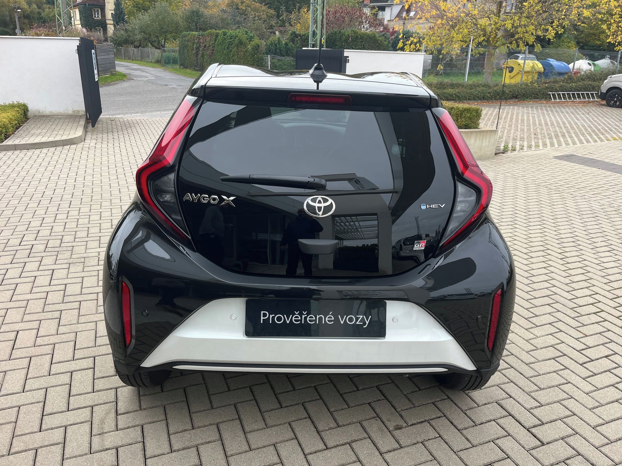 Toyota Aygo, 1.5 Hybrid e-CVT GR Sport - fotka 5