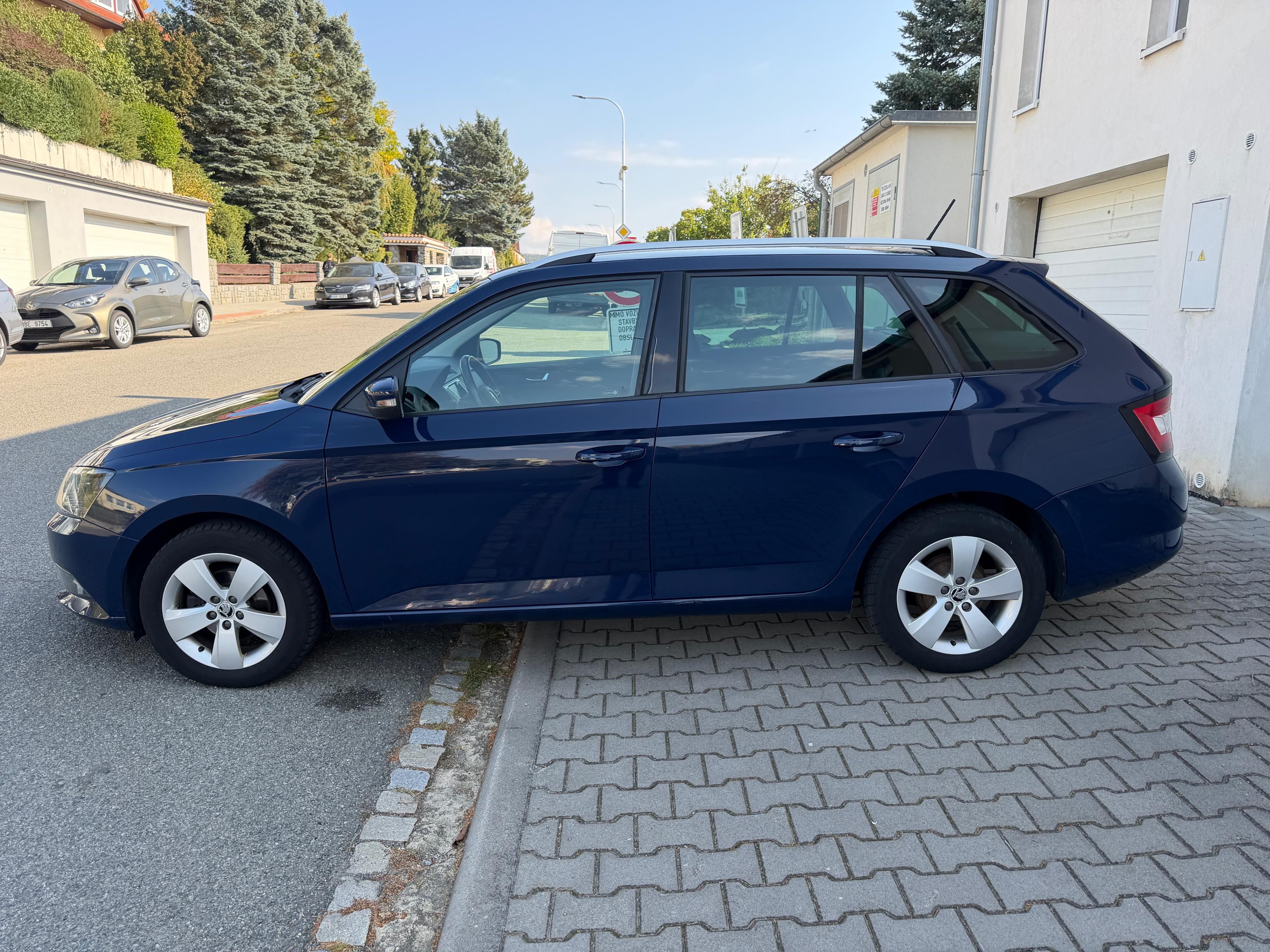 Škoda Fabia, 1.2tsi,tazne,adapt.tempomat, - fotka 2