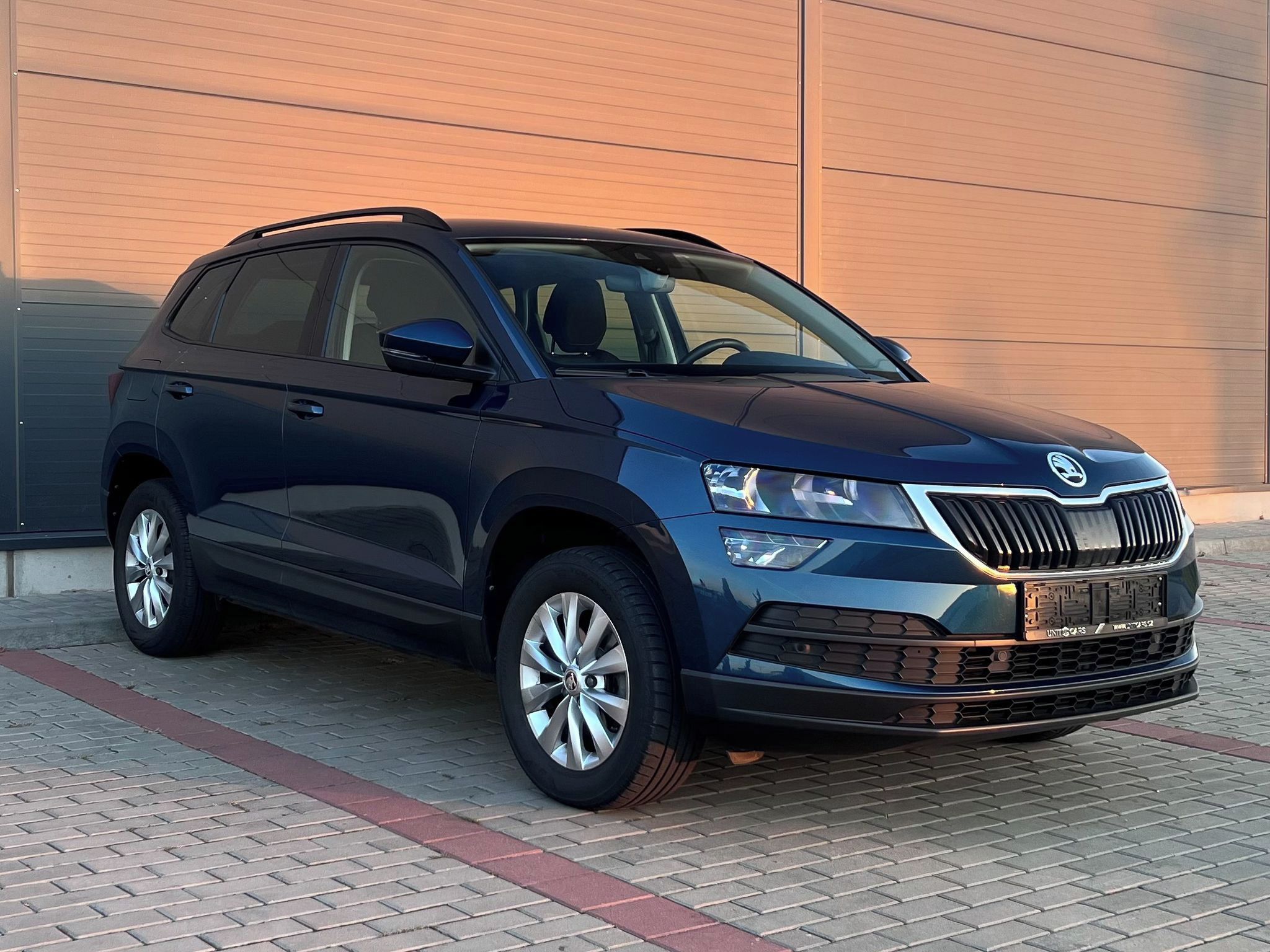Škoda Karoq, 1.0 TSI-Ambition P.KAMERA - fotka 3