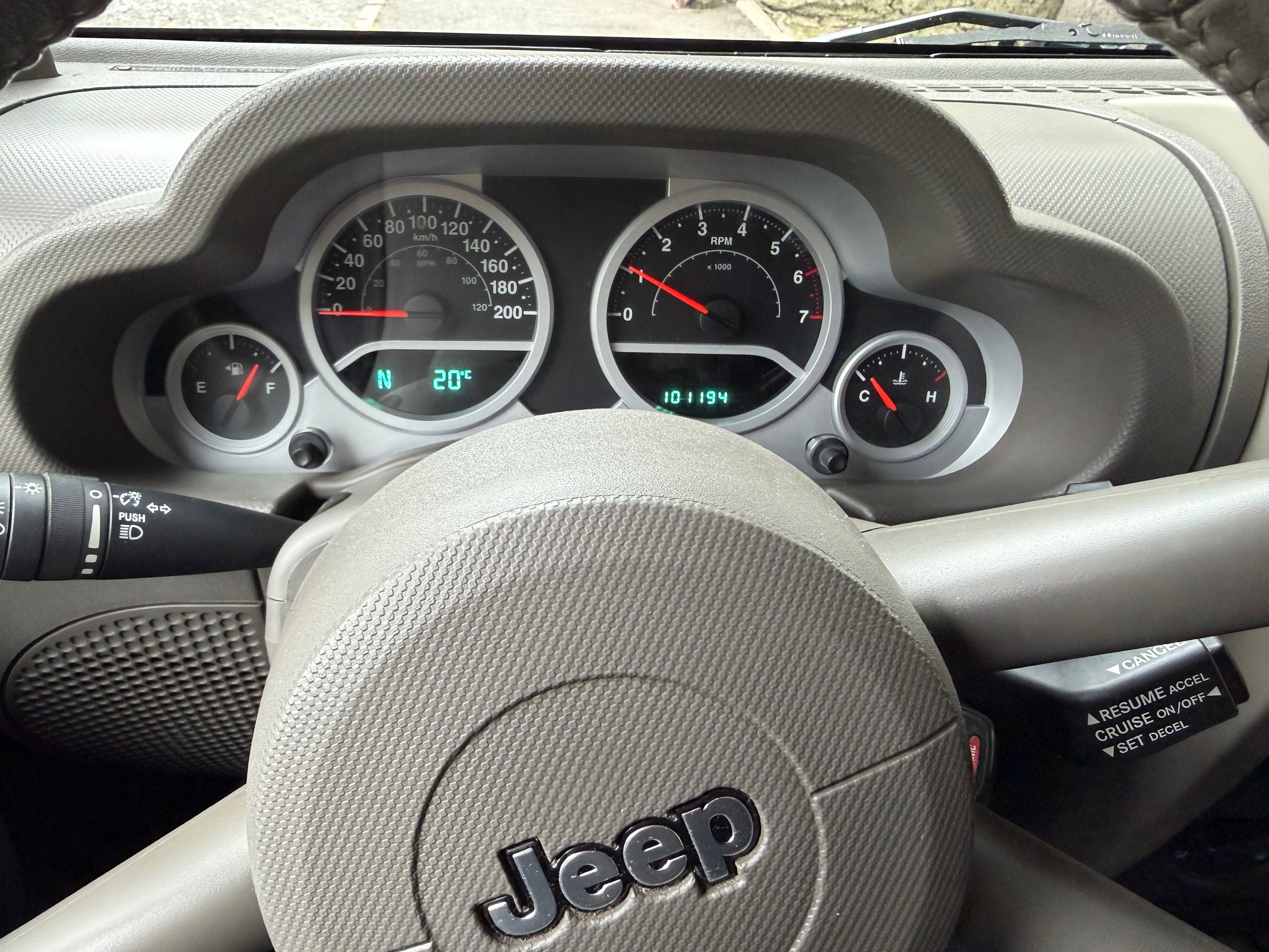 Jeep Wrangler, Jeep Wrangler Rubicon 3.8 V6 - fotka 5