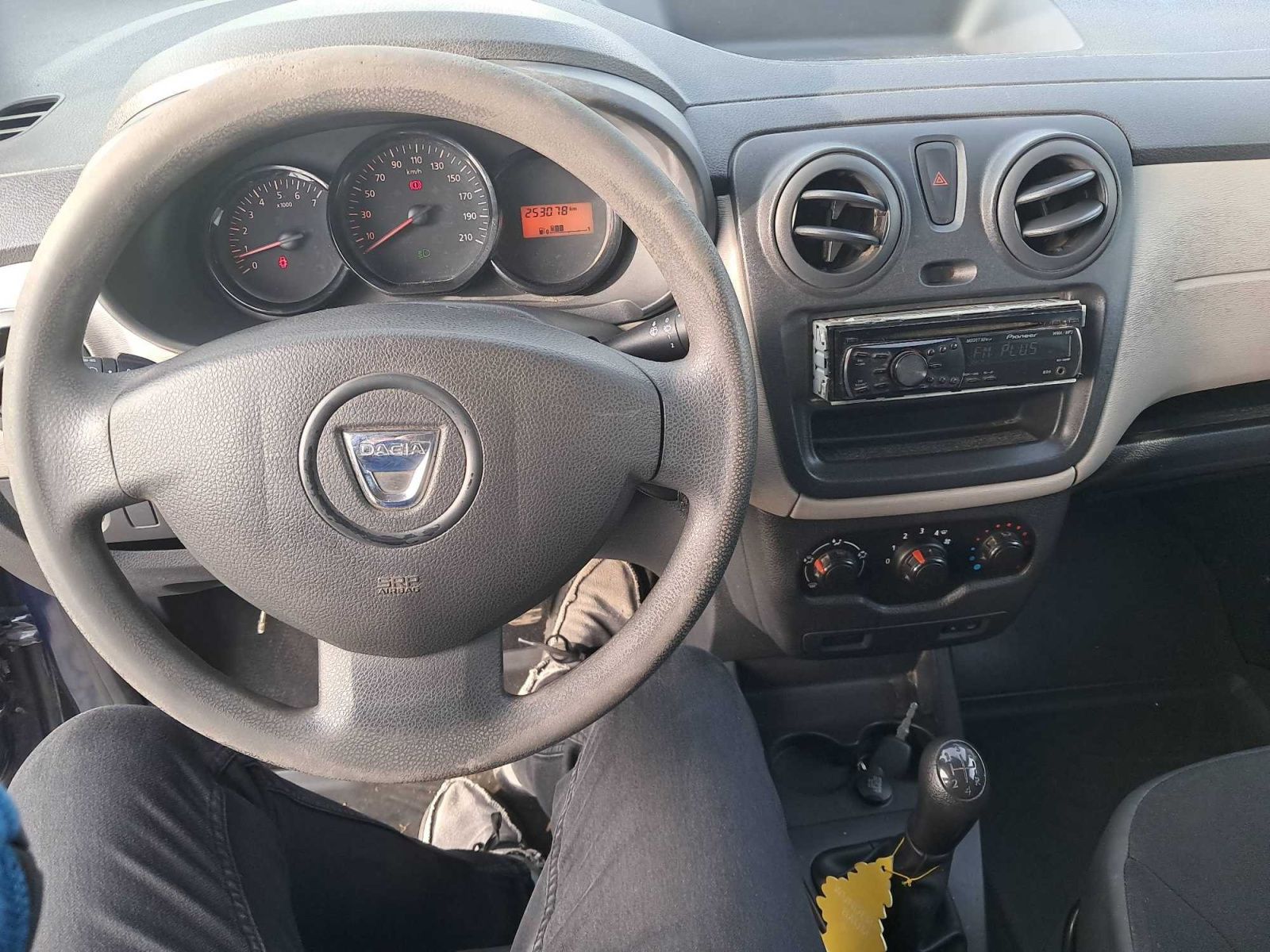 Dacia Lodgy, 1.6 8V, Tažné, za dobrou cenu - fotka 3