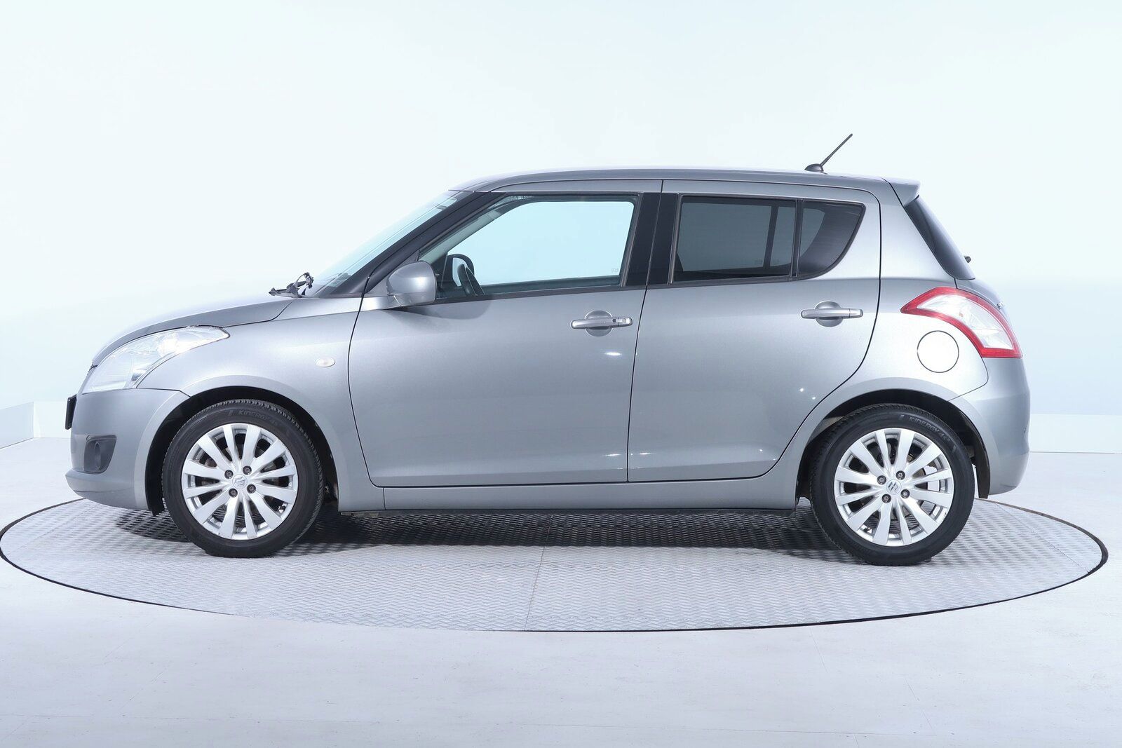 Suzuki Swift, 1.2, Automat, Serv.kniha - fotka 3
