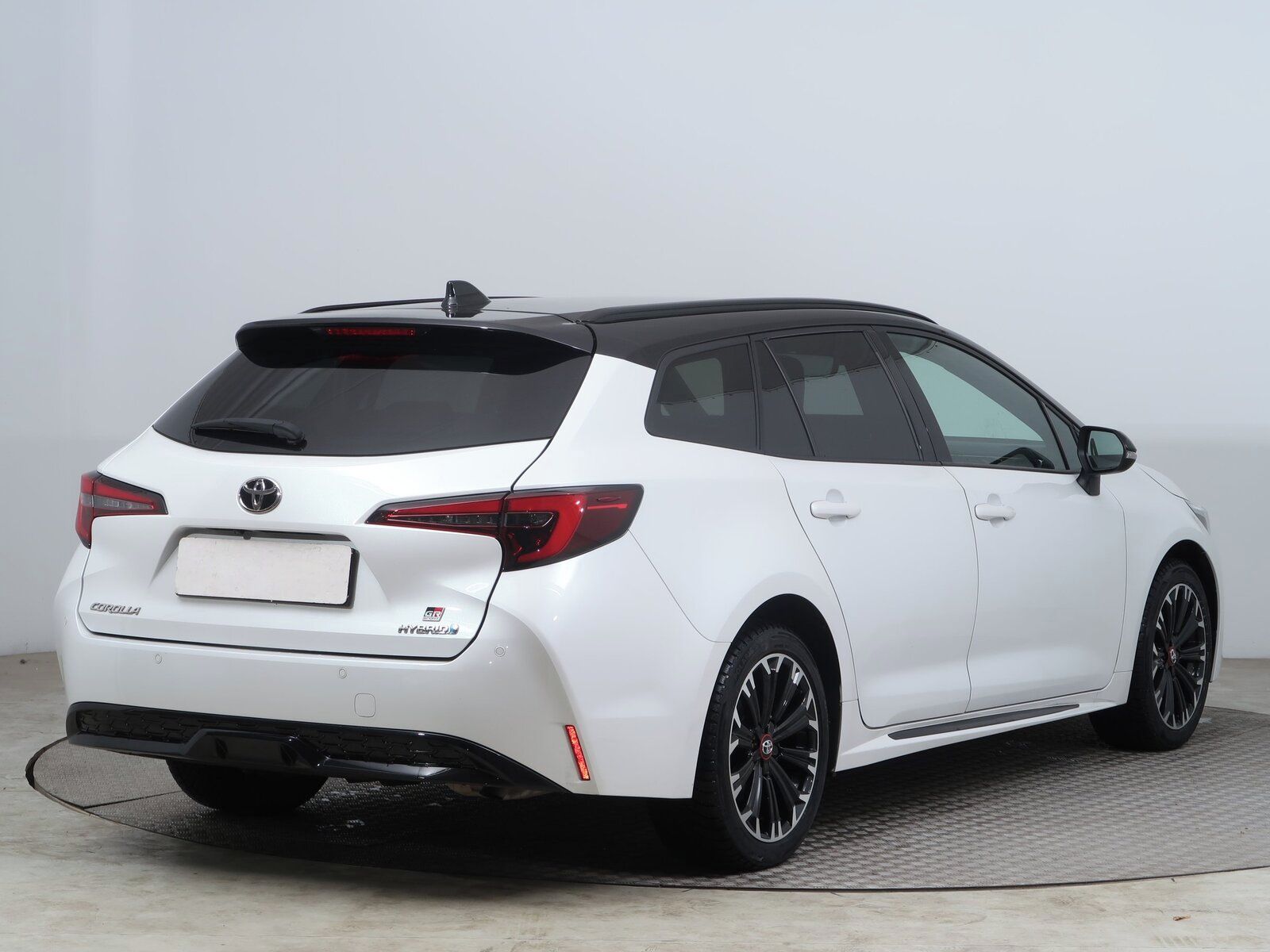 Toyota Corolla, 1.8 Hybrid, Automat - fotka 5