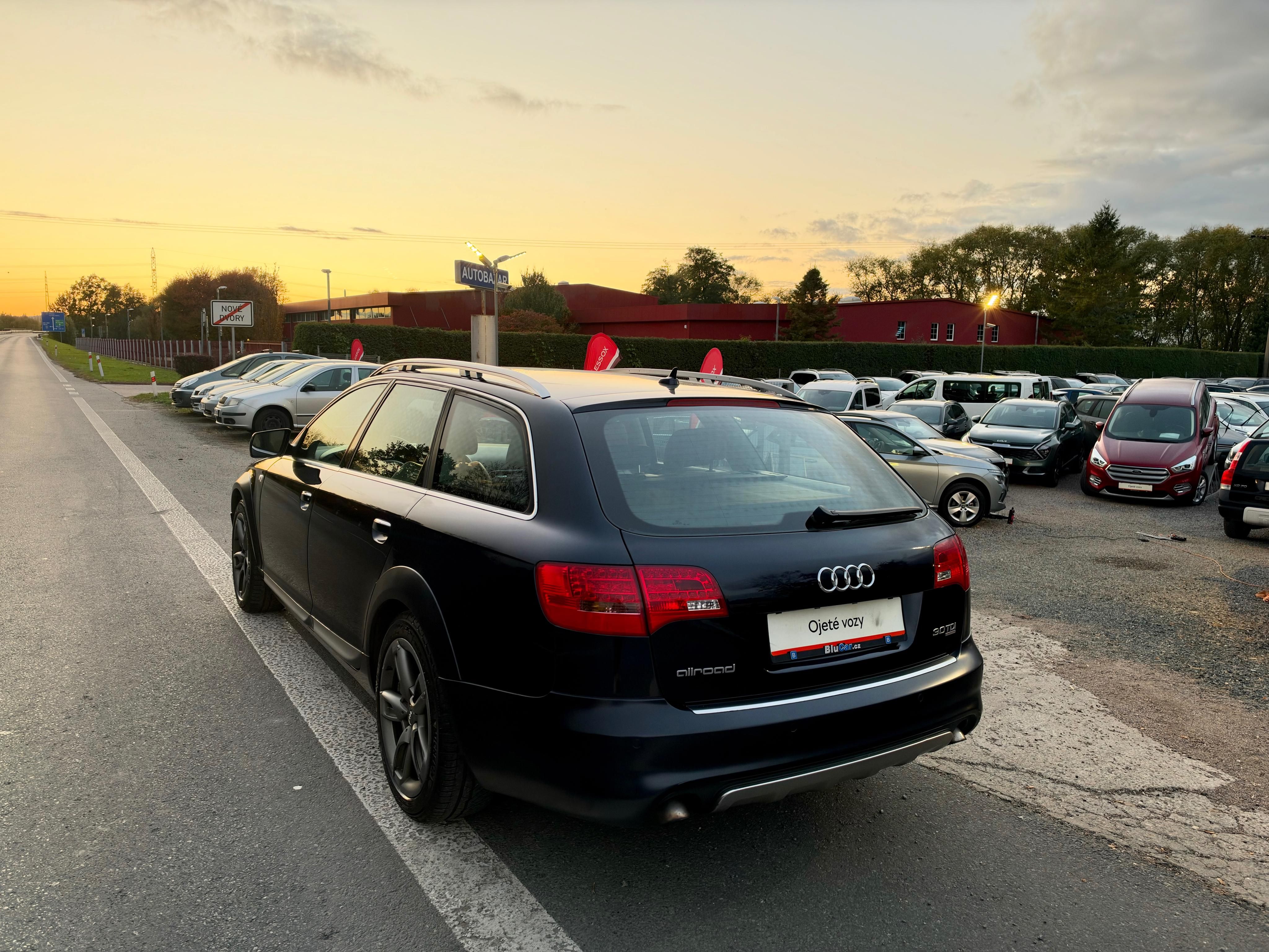 Audi A6 allroad, 3.0TDi 171kw 4x4 Keyless Kůže - fotka 2