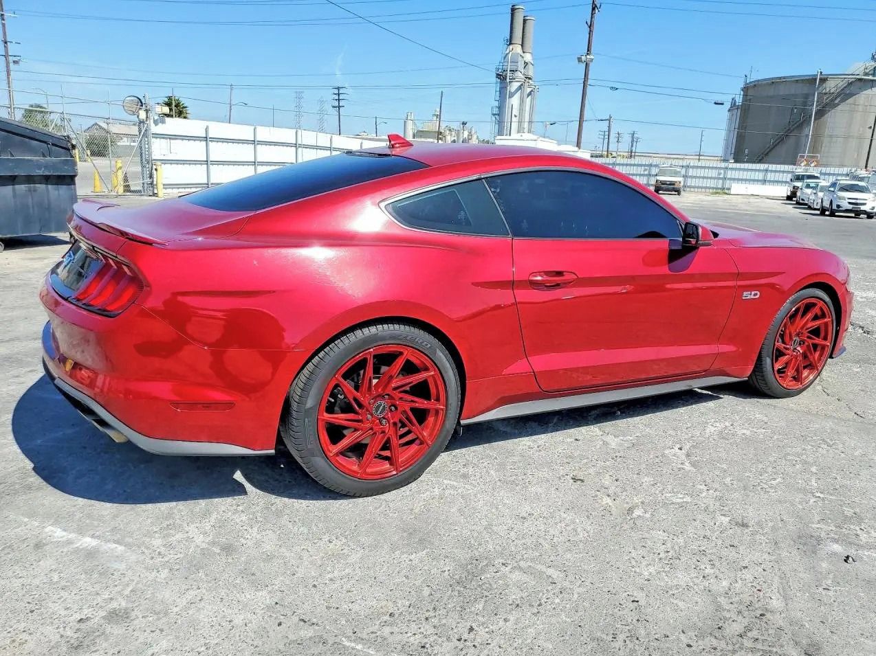 Ford Mustang, Auto na cestě - fotka 4