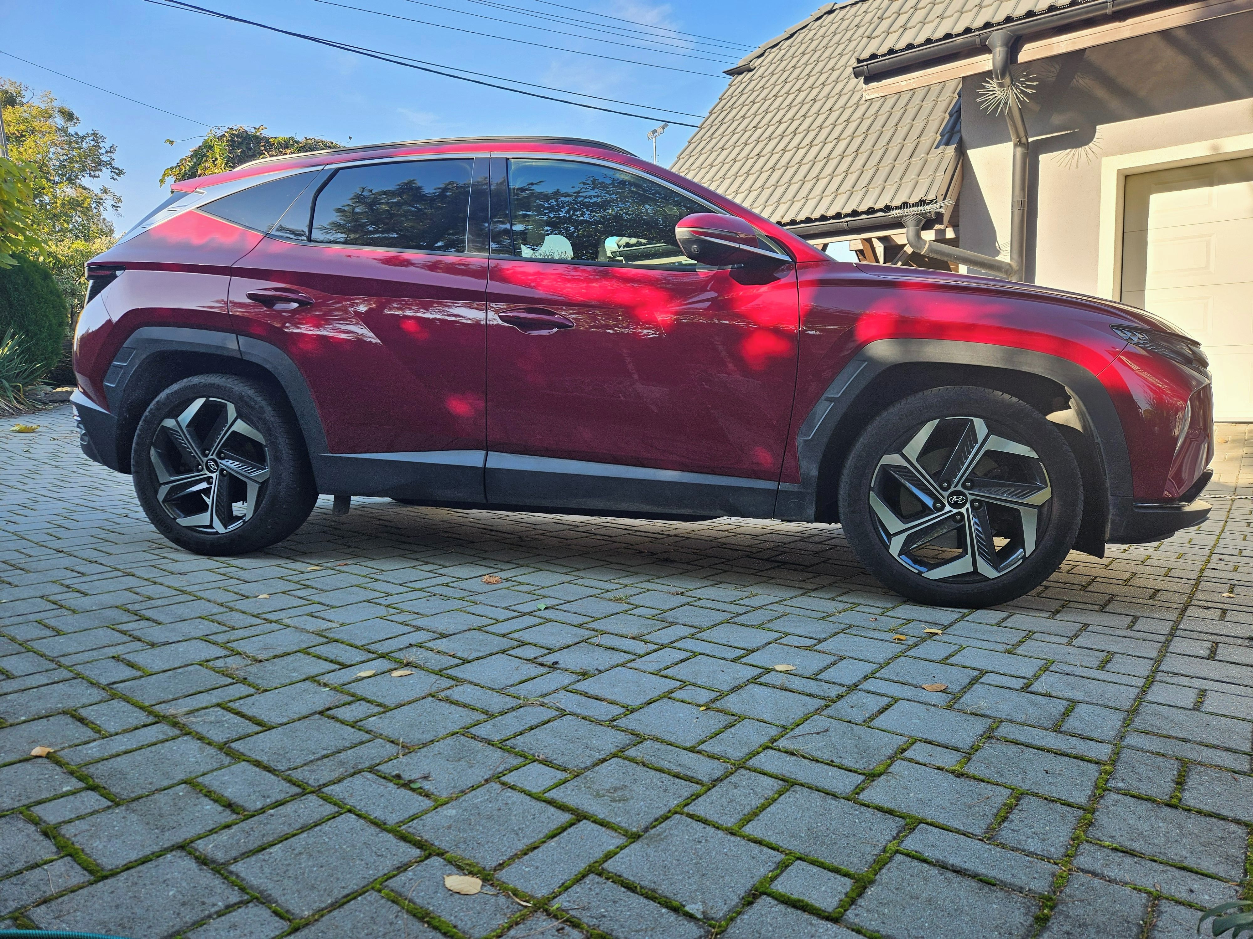 Hyundai Tucson, TOPstav,garážováno,nebouráno! - fotka 4