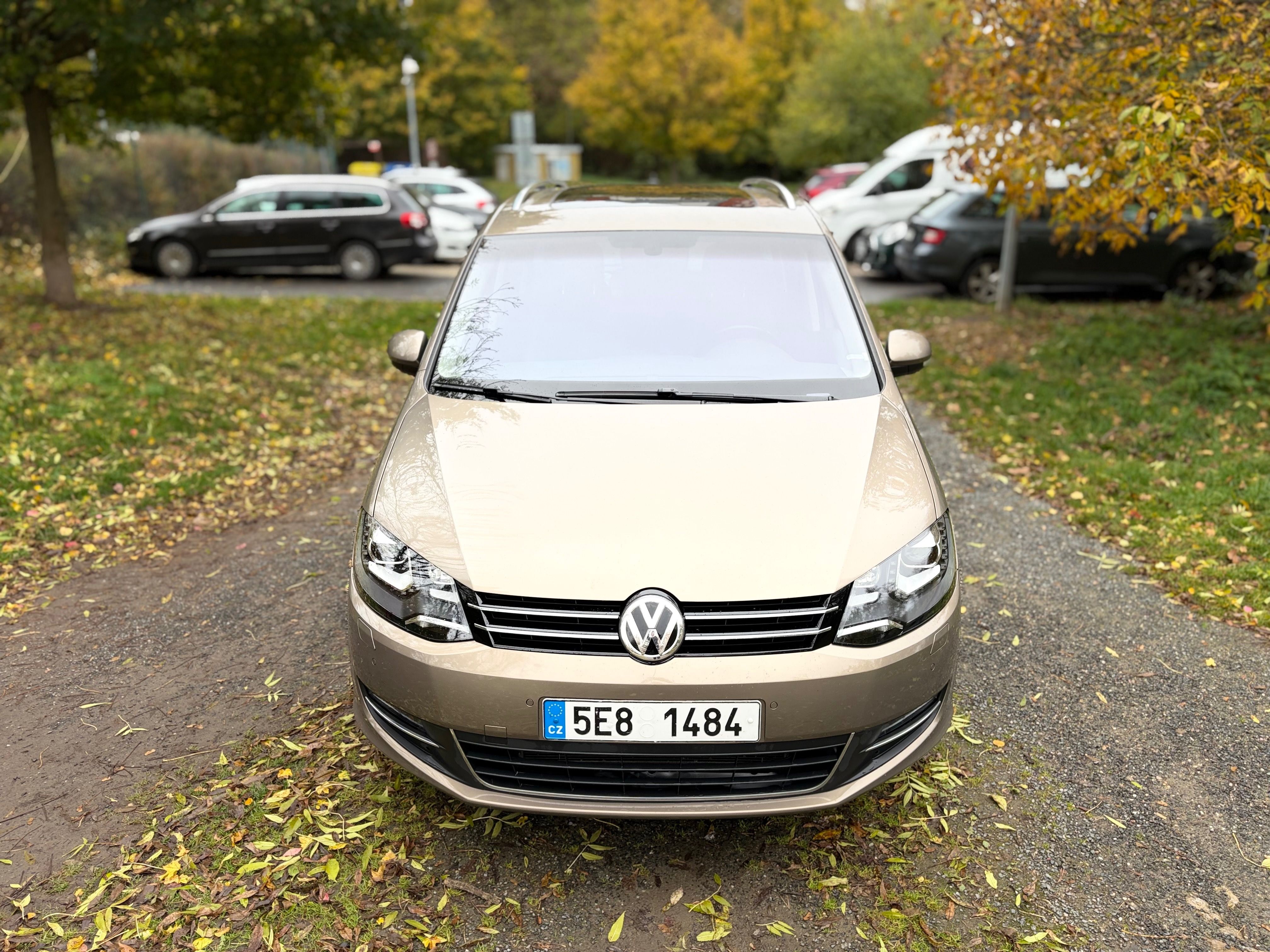 Volkswagen Sharan, 2.0TDI, DSG, 7míst, max výbava - fotka 5