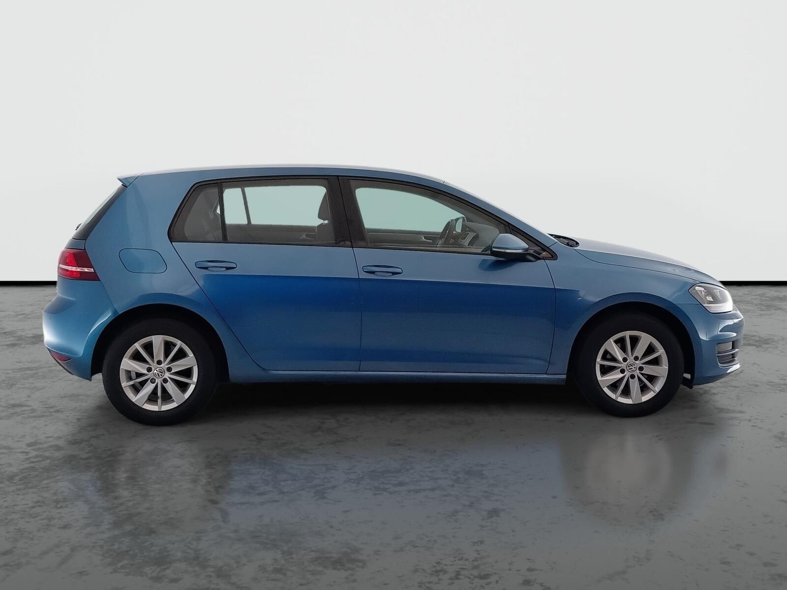 Volkswagen Golf, 1.2 TSI, Comfortline, ČR,1.maj - fotka 6