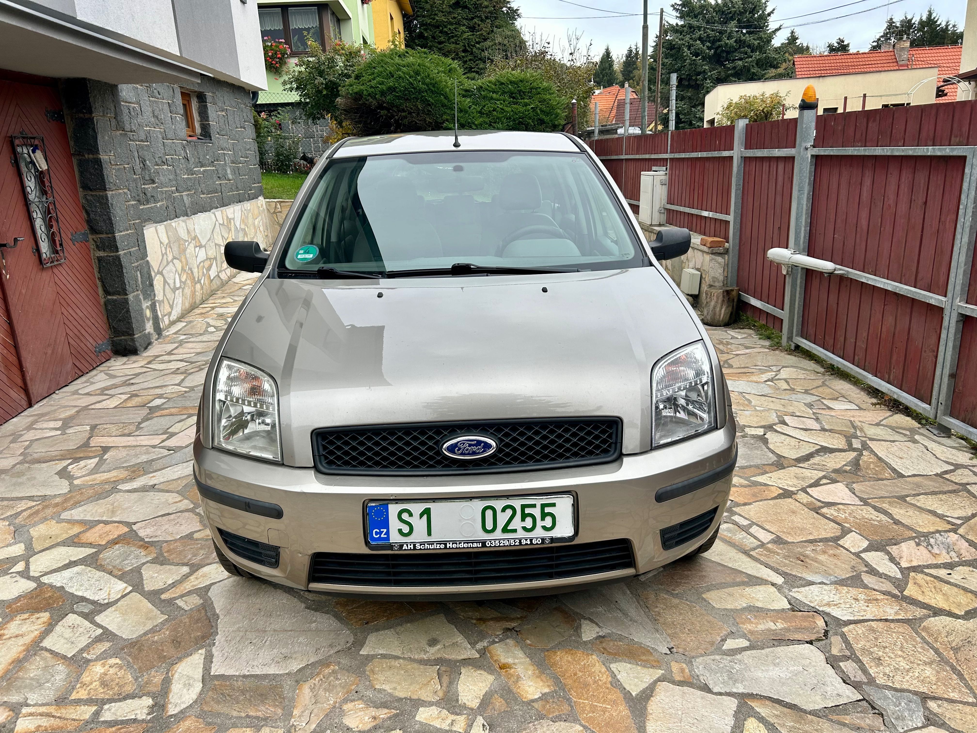 Ford Fusion, 1.6 74 KW Klima 1 MAJITEL TOP - fotka 2