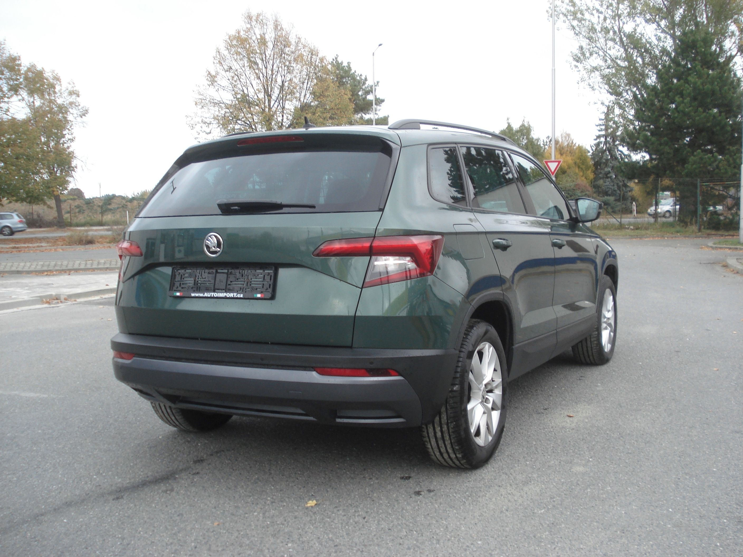 Škoda Karoq, 2.0 TDi 4x4 NAVI DSG - fotka 5