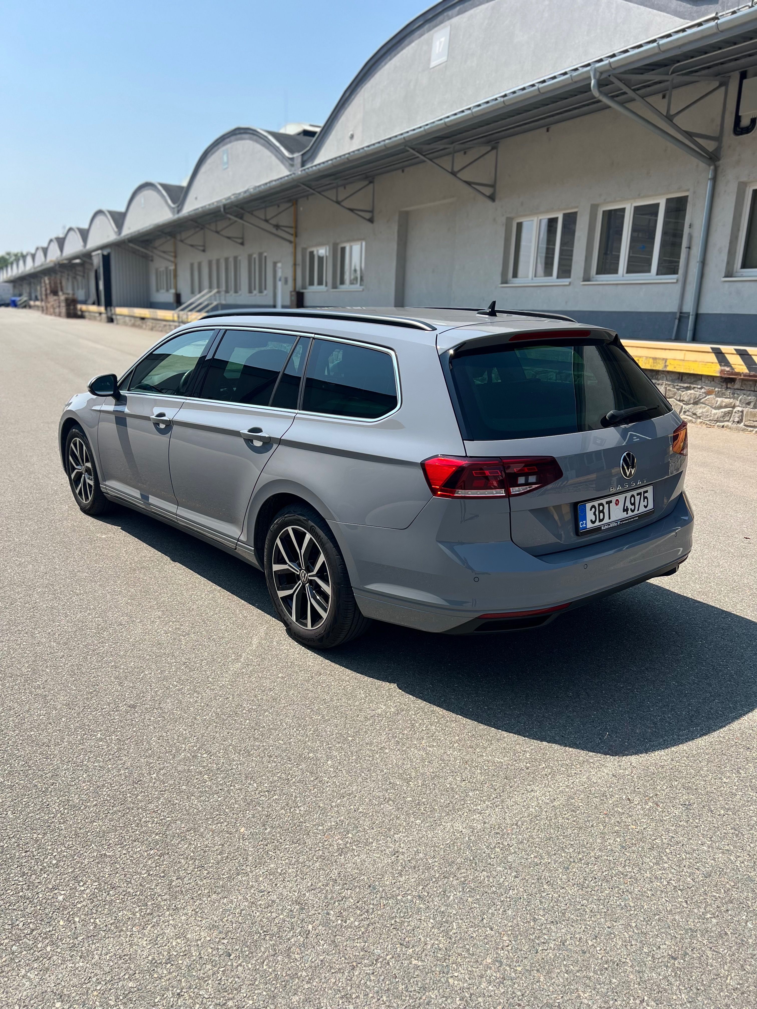 Volkswagen Passat, VW Passat B8.5 - DSG - fotka 3