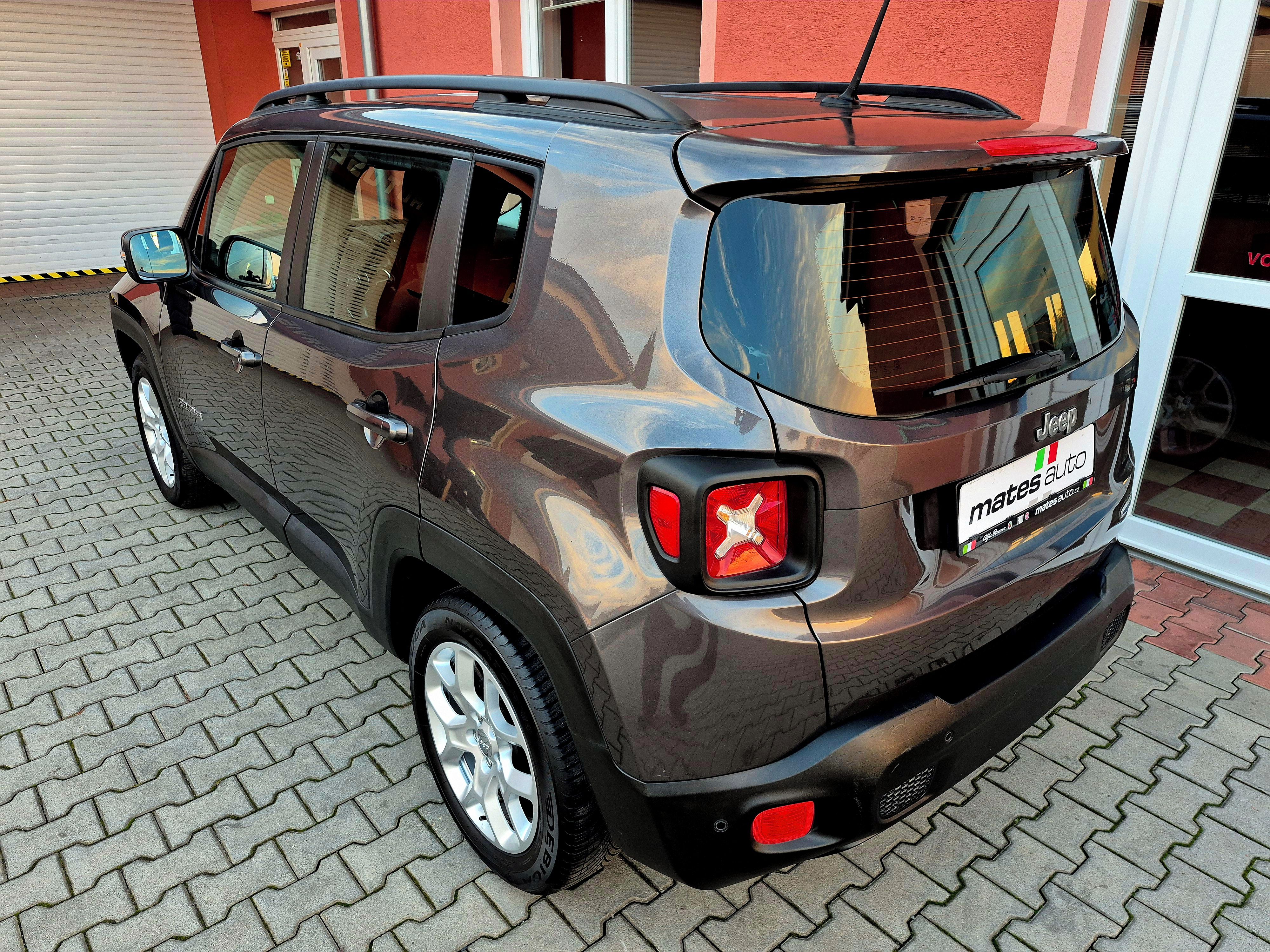 Jeep Renegade, 1.4 M-Air Longitude 103 kW TAŽ - fotka 3