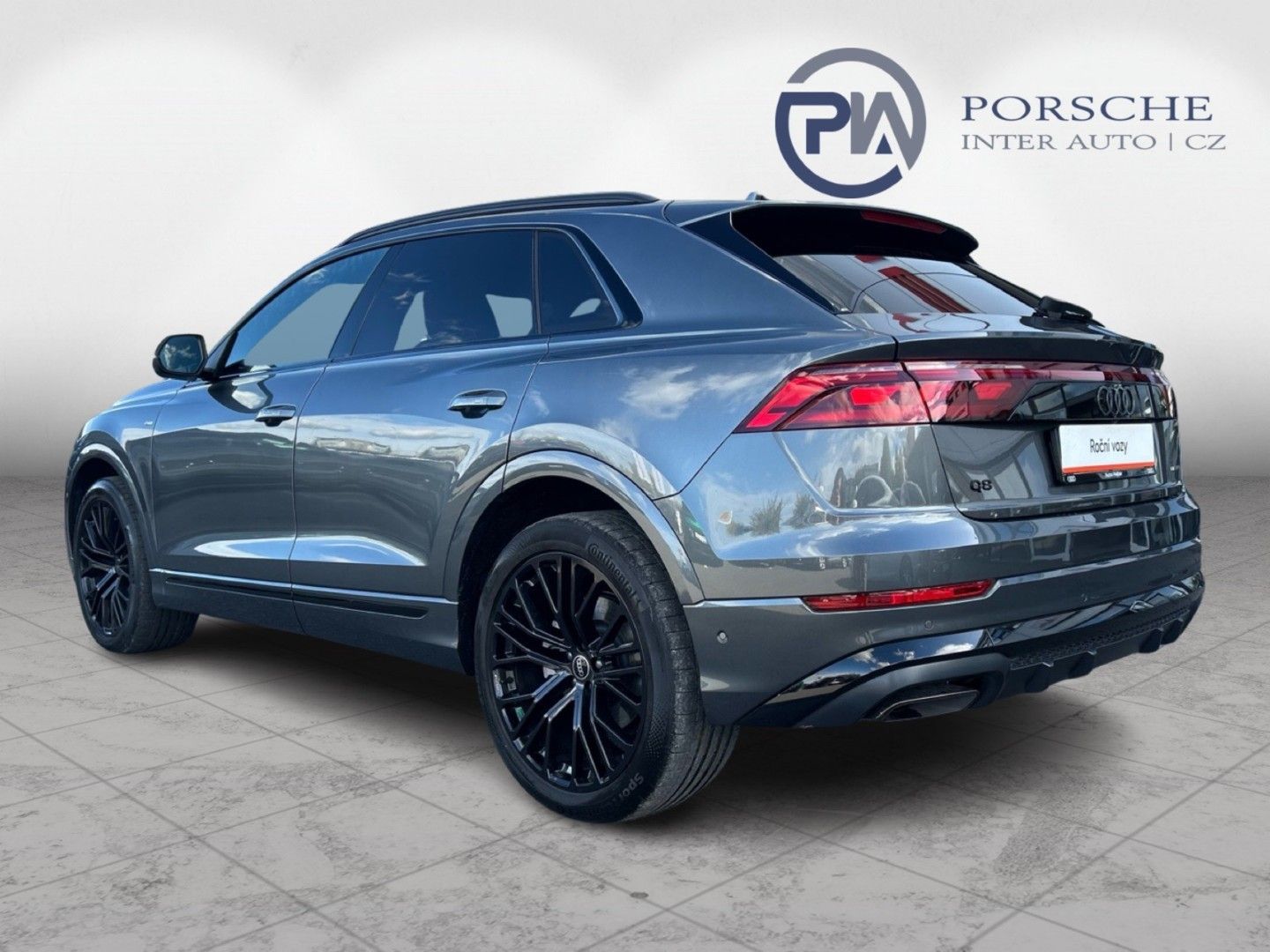 Audi Q8, Q8 SUV TDI quattro 210 kW - fotka 4