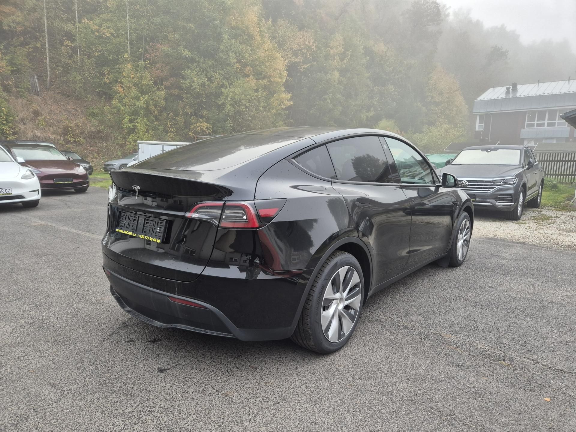 Tesla Model Y, RWD 220kw SOH 94,1 % - fotka 2