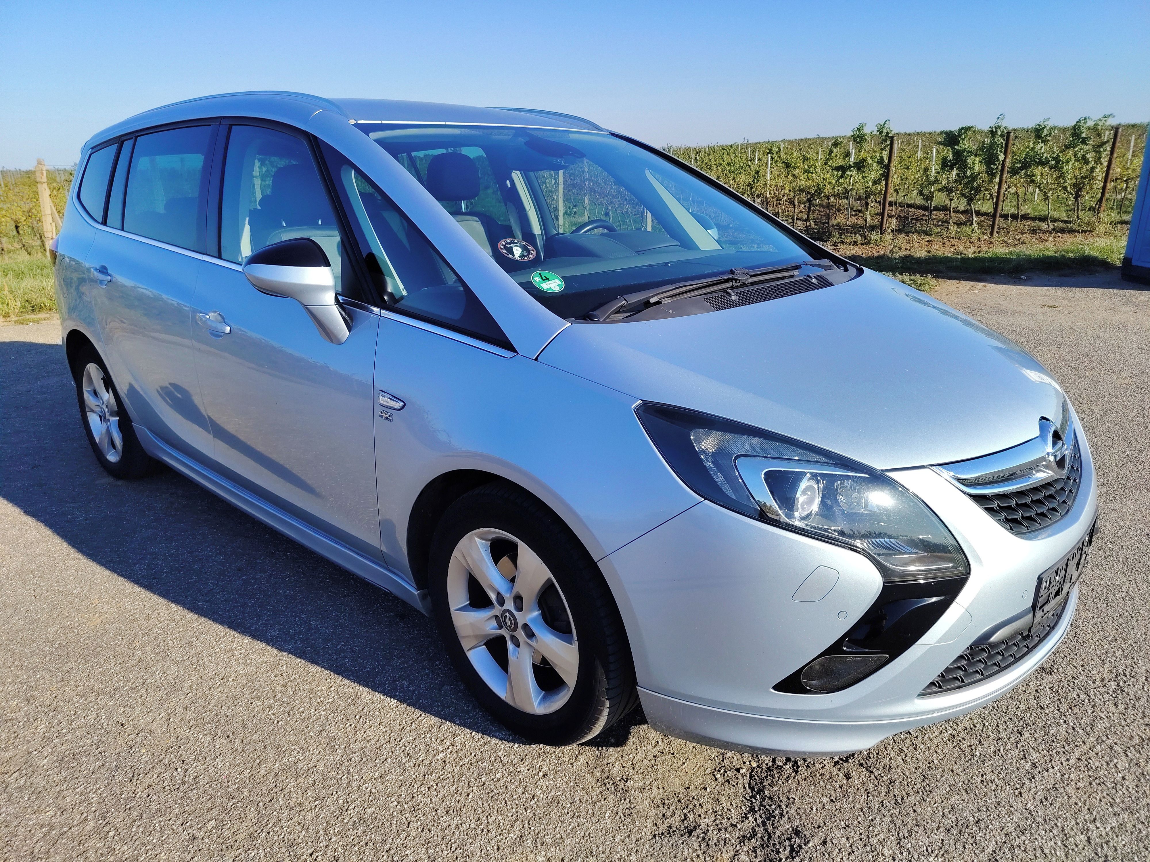 Opel Zafira, OPC, 7mist - fotka 3