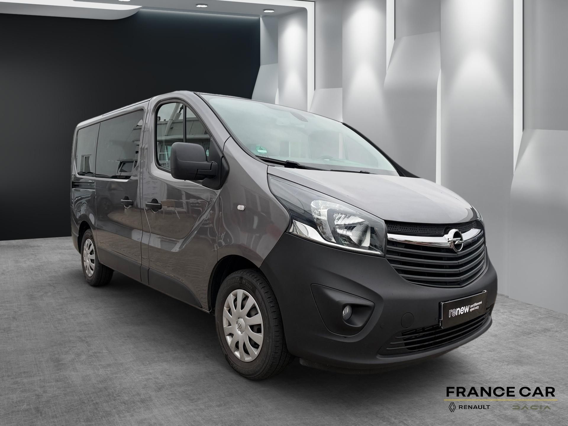 Opel Vivaro, 1,6 CDTi 89 kW 9 míst - fotka 3