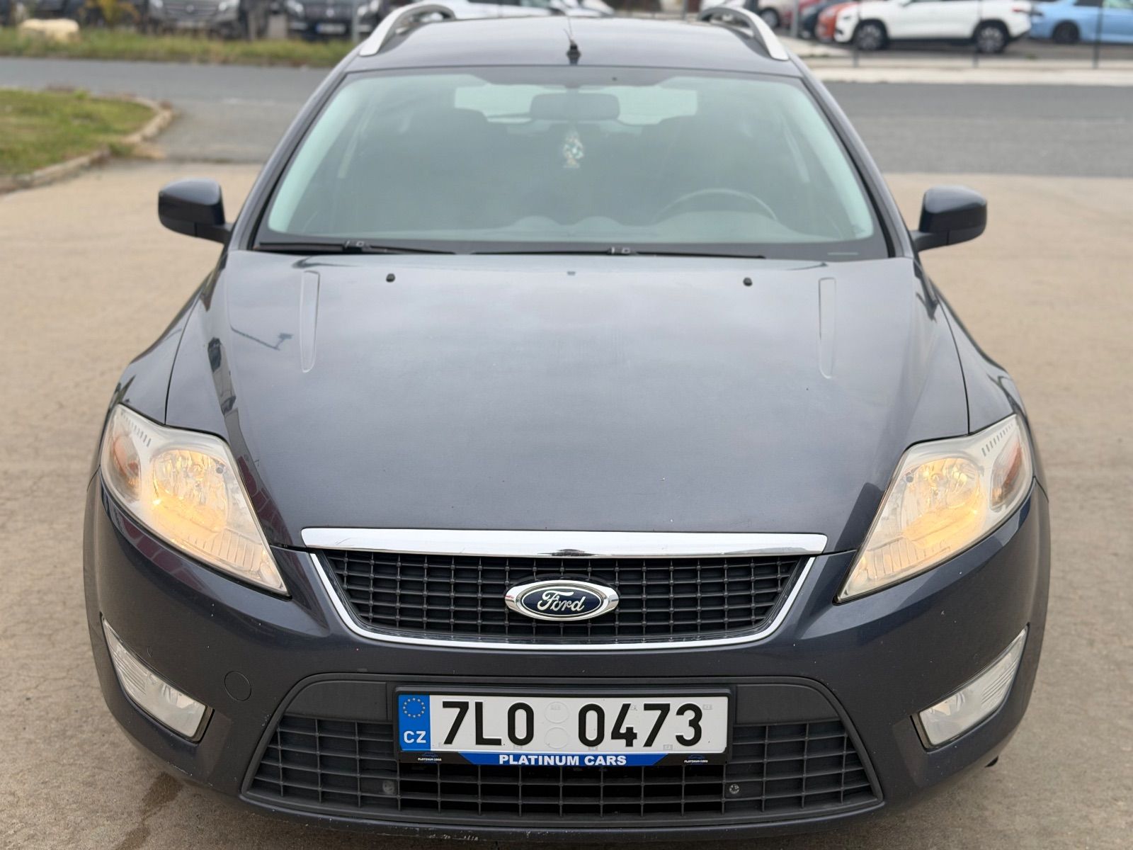 Ford Mondeo - fotka 2