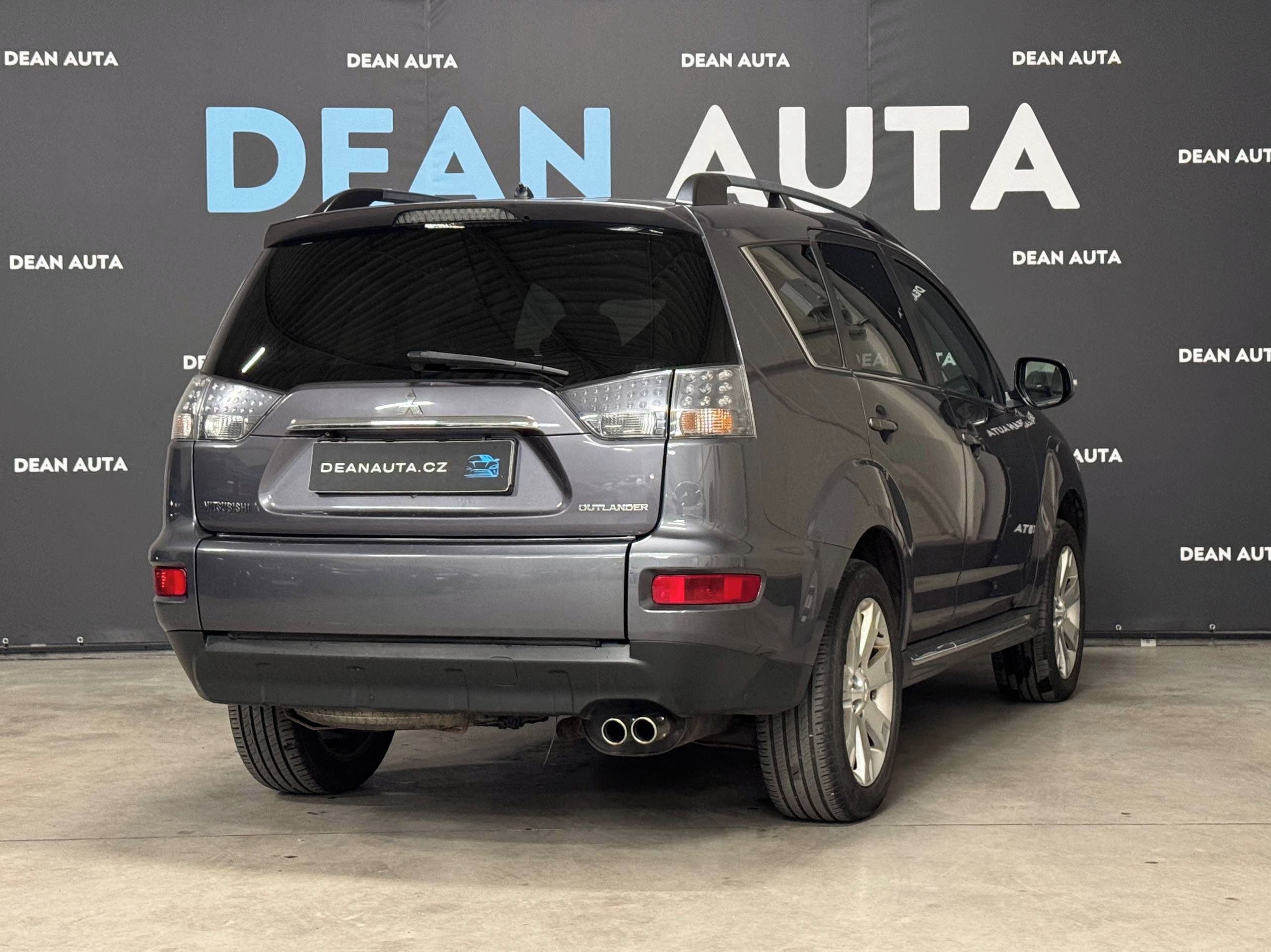 Mitsubishi Outlander, 2.2d 115kw 4x4 - fotka 3