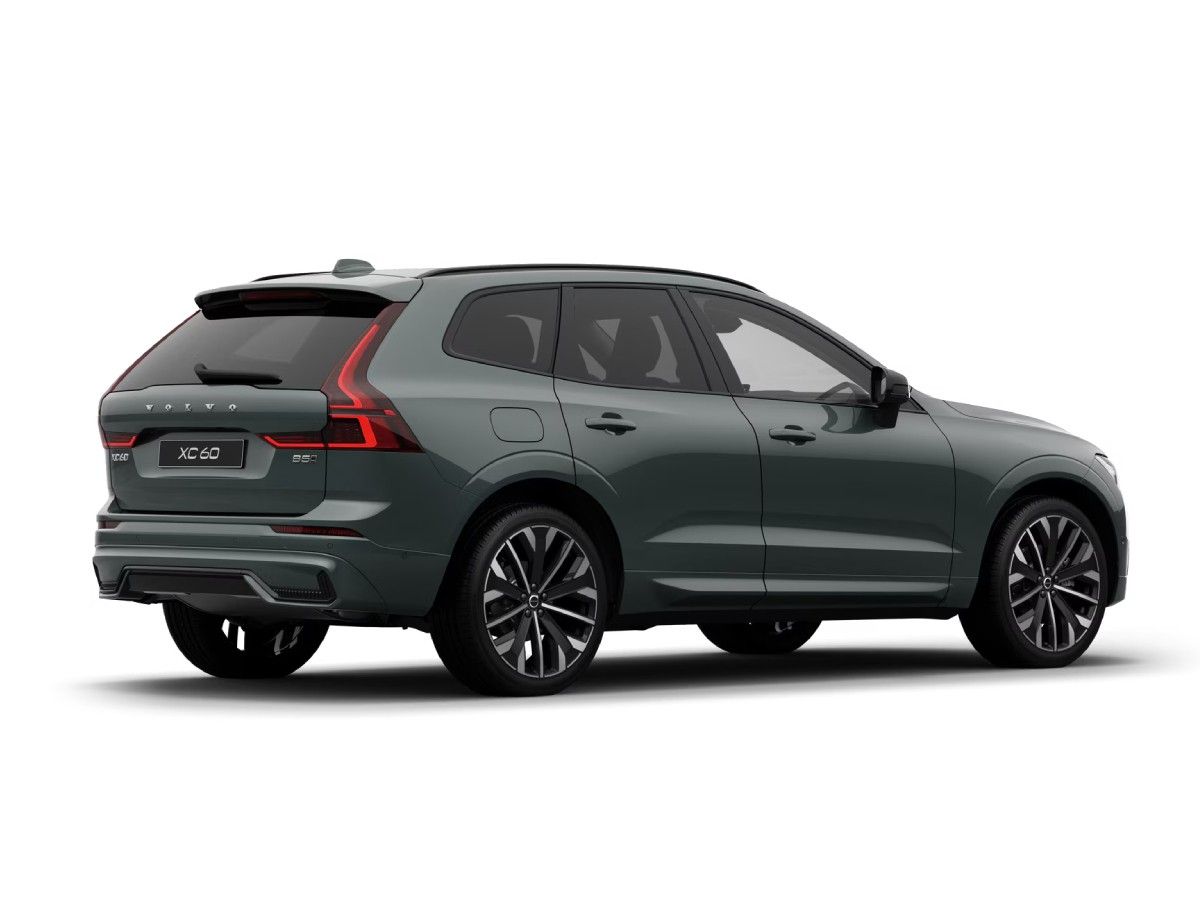 Volvo XC60, 2.0B5 184kW 4x4  ULTRA DARK - fotka 2