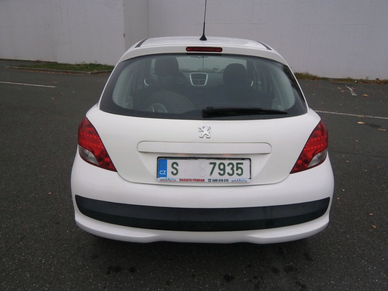 Peugeot 207, 1,4i  54kW KLIMA SER.K.NOV.STK - fotka 4