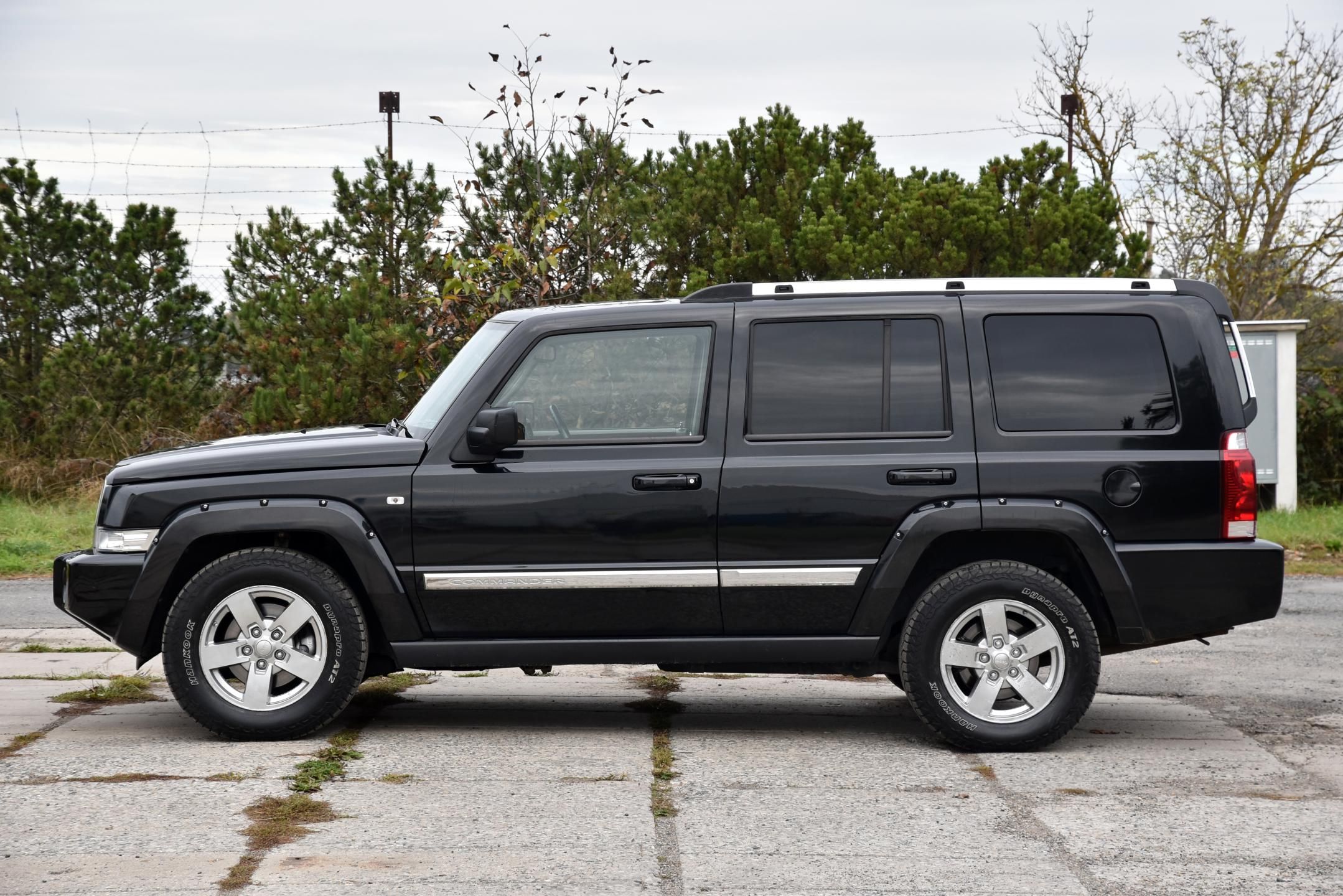 Jeep Commander, 3.0 CRD V6 AT 4WD LIMITED,7SED - fotka 5
