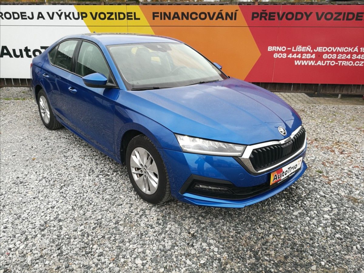 Škoda Octavia, 2,0 TDI DSG - fotka 2