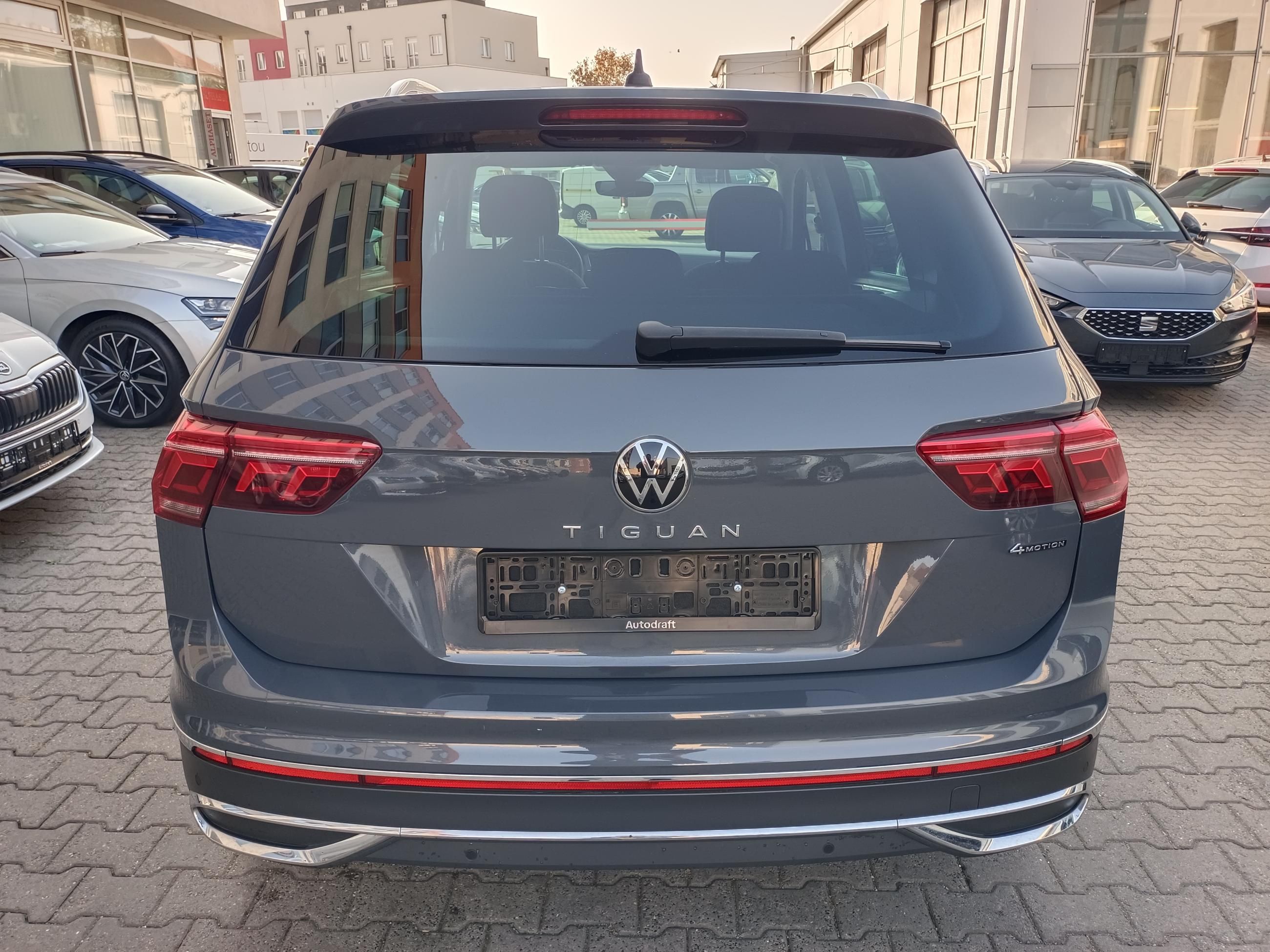 Volkswagen Tiguan, TDI 110kW 4x4 DSG Elegance - fotka 5