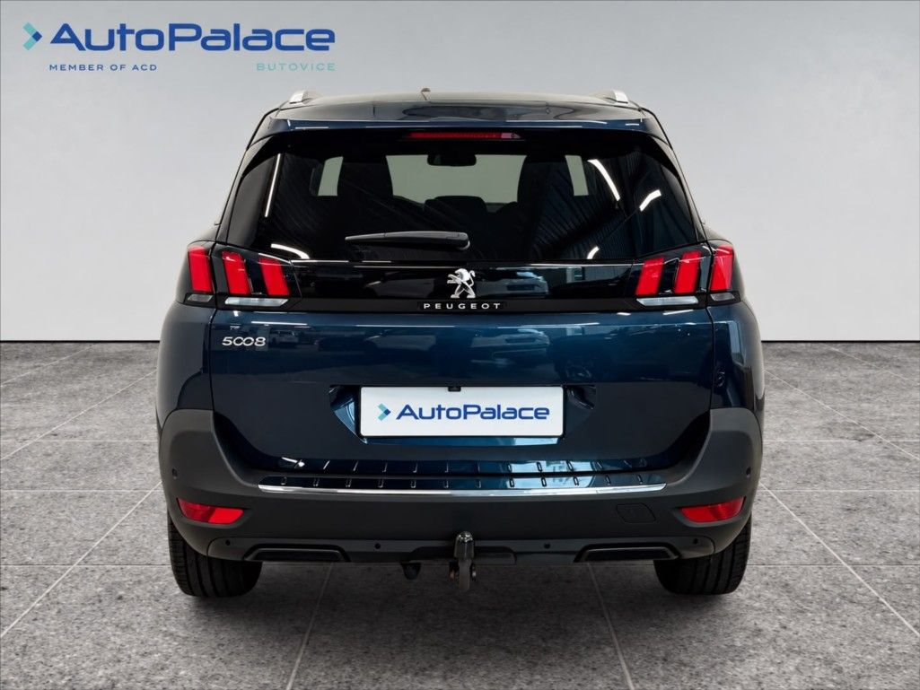 Peugeot 5008, 1,6 7 míst/Tažné/Aut/Navi - fotka 5