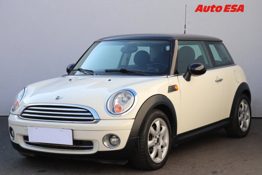 Mini Cooper, 1.6 i - fotka 3